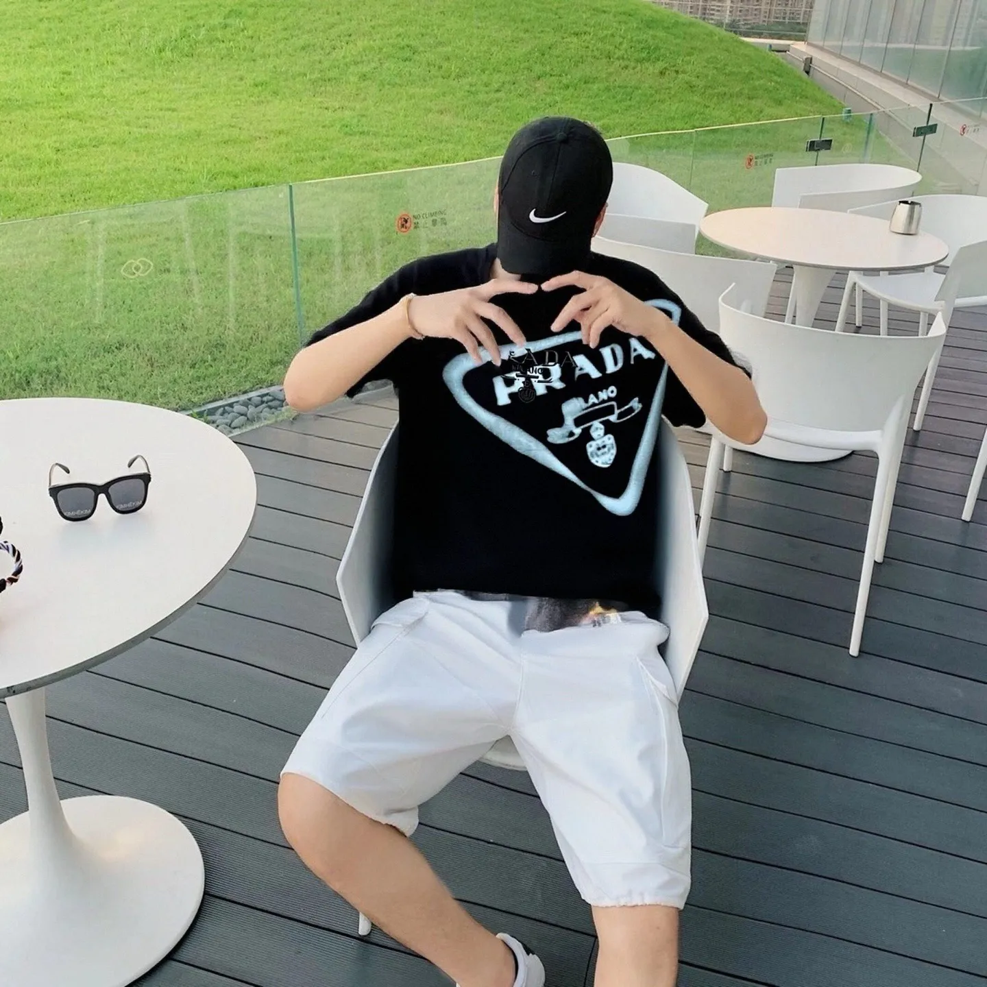 Prada/ 26ss logo