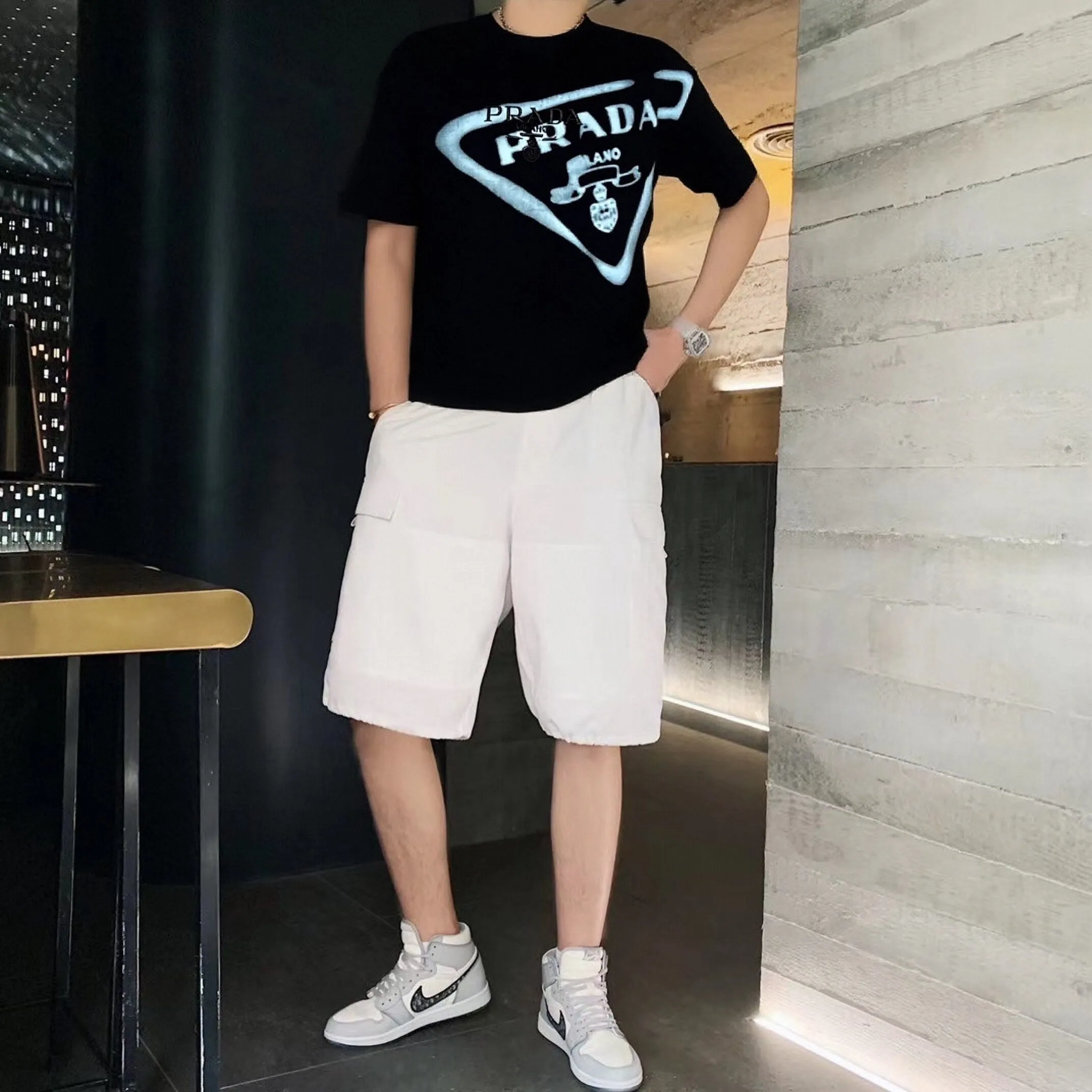Prada/ 26ss logo