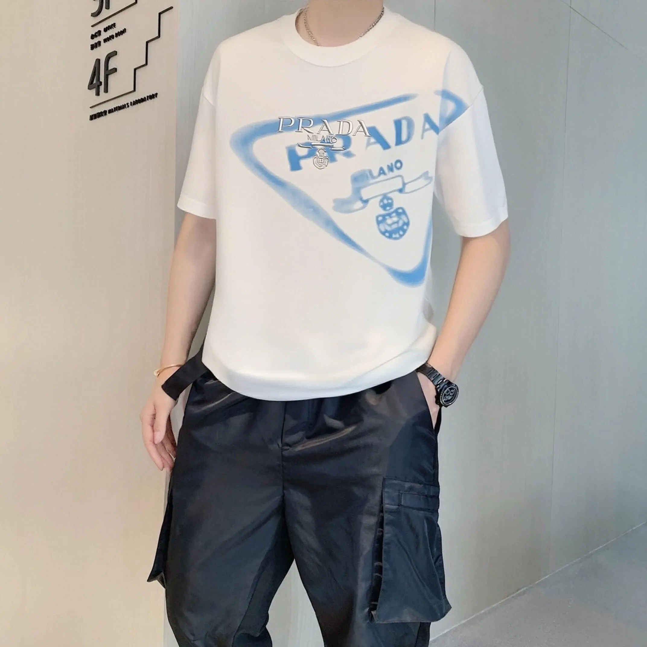 Prada/ 26ss logo