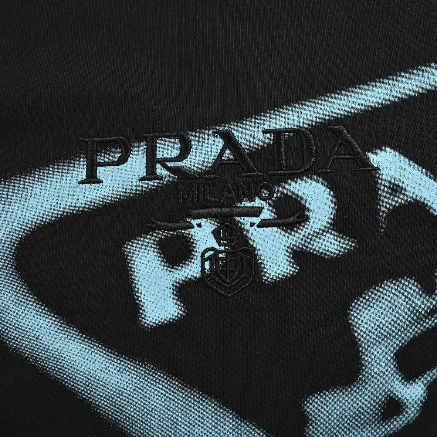 Prada/ 26ss logo