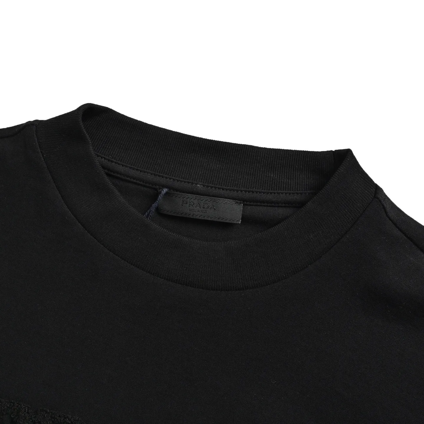 Prada/ 25ss logo