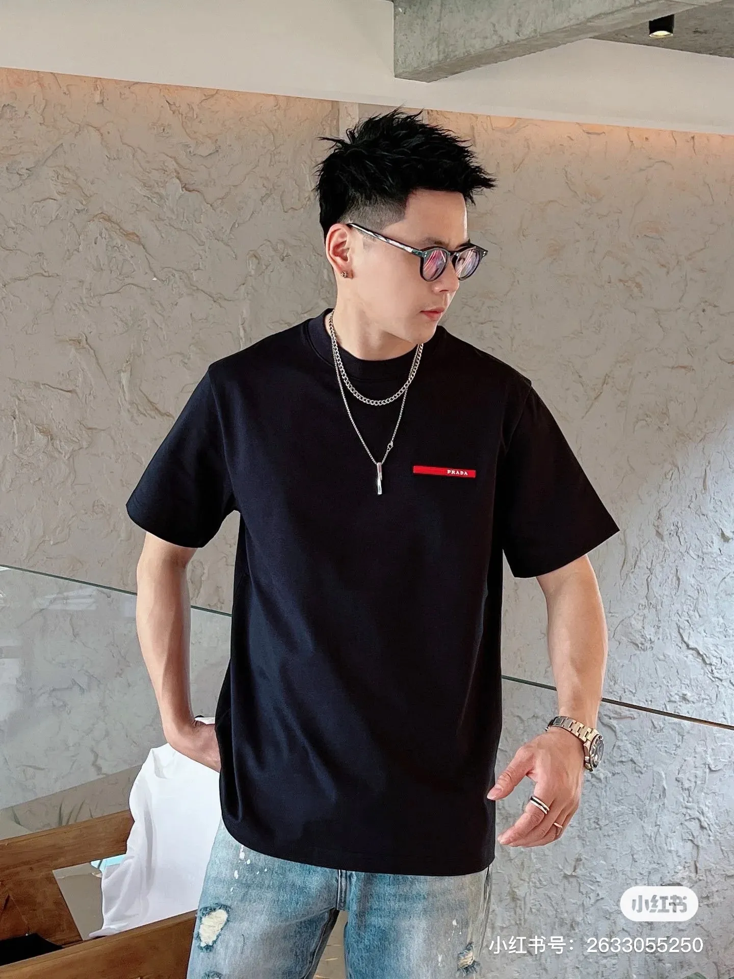 Prada/ Red