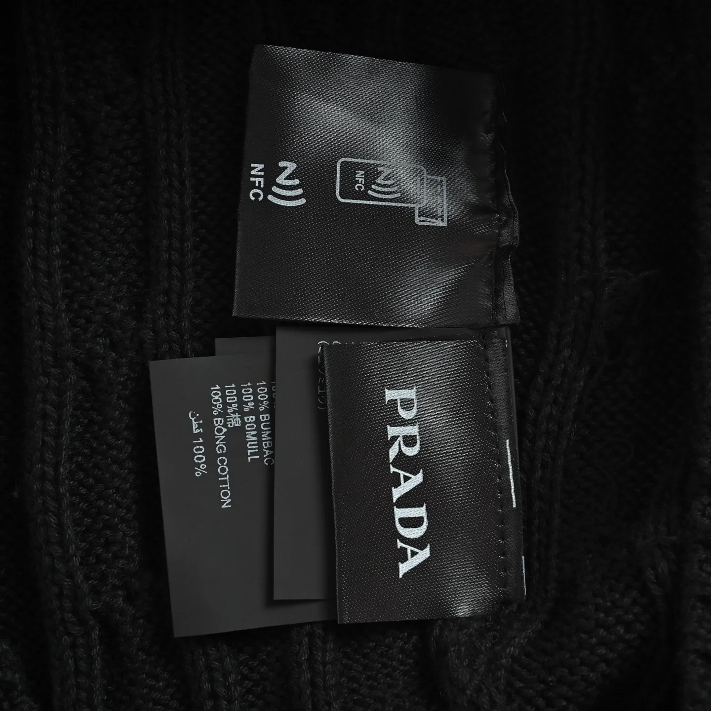 Prada/ Series