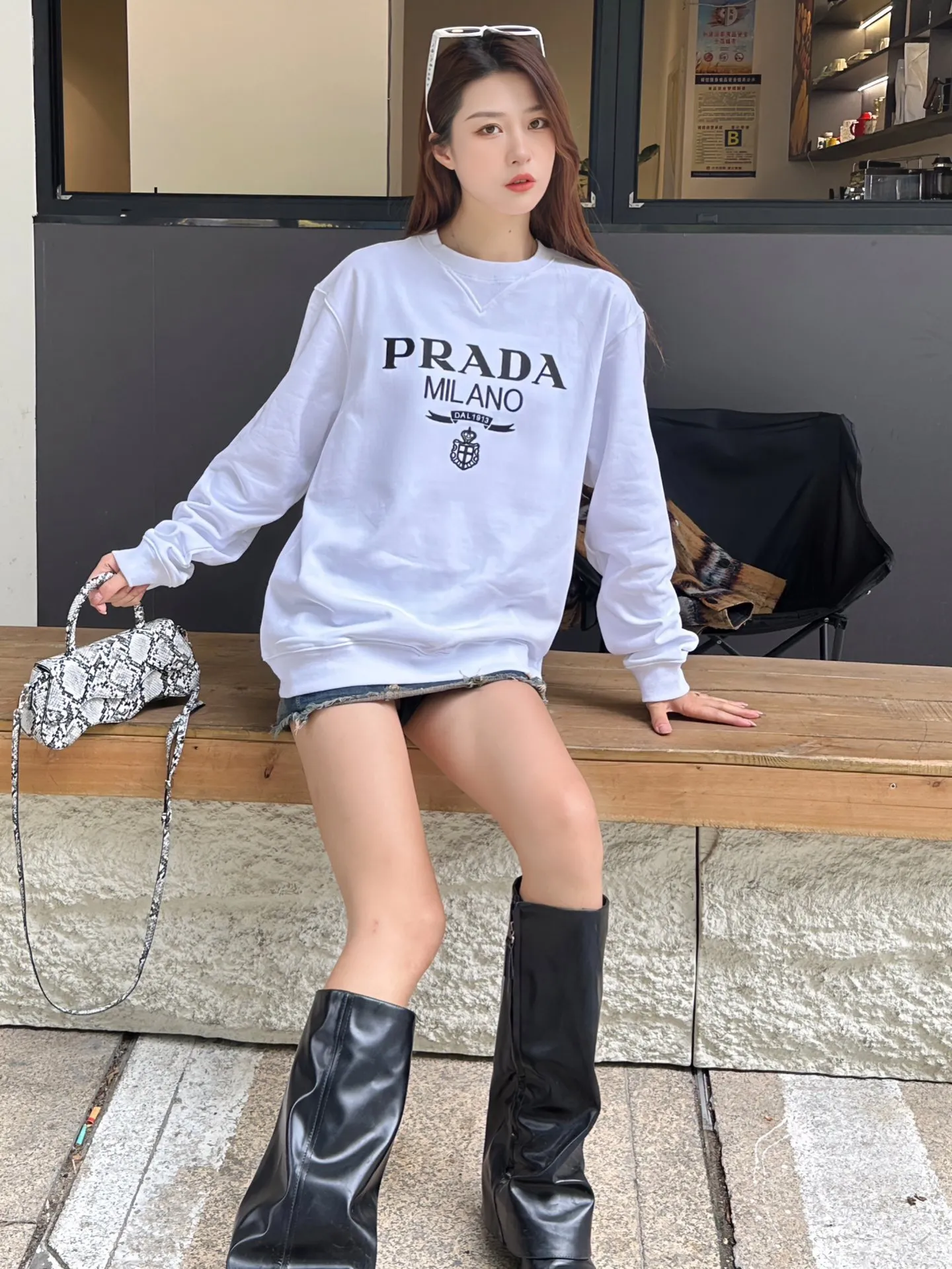 Prada/ 23Fw logo