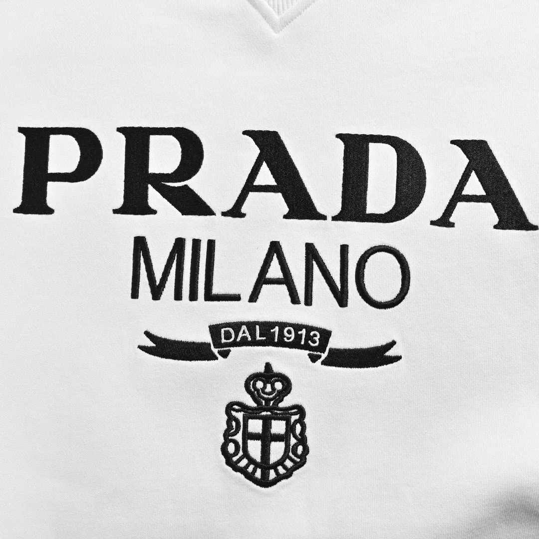 Prada/ 23Fw logo