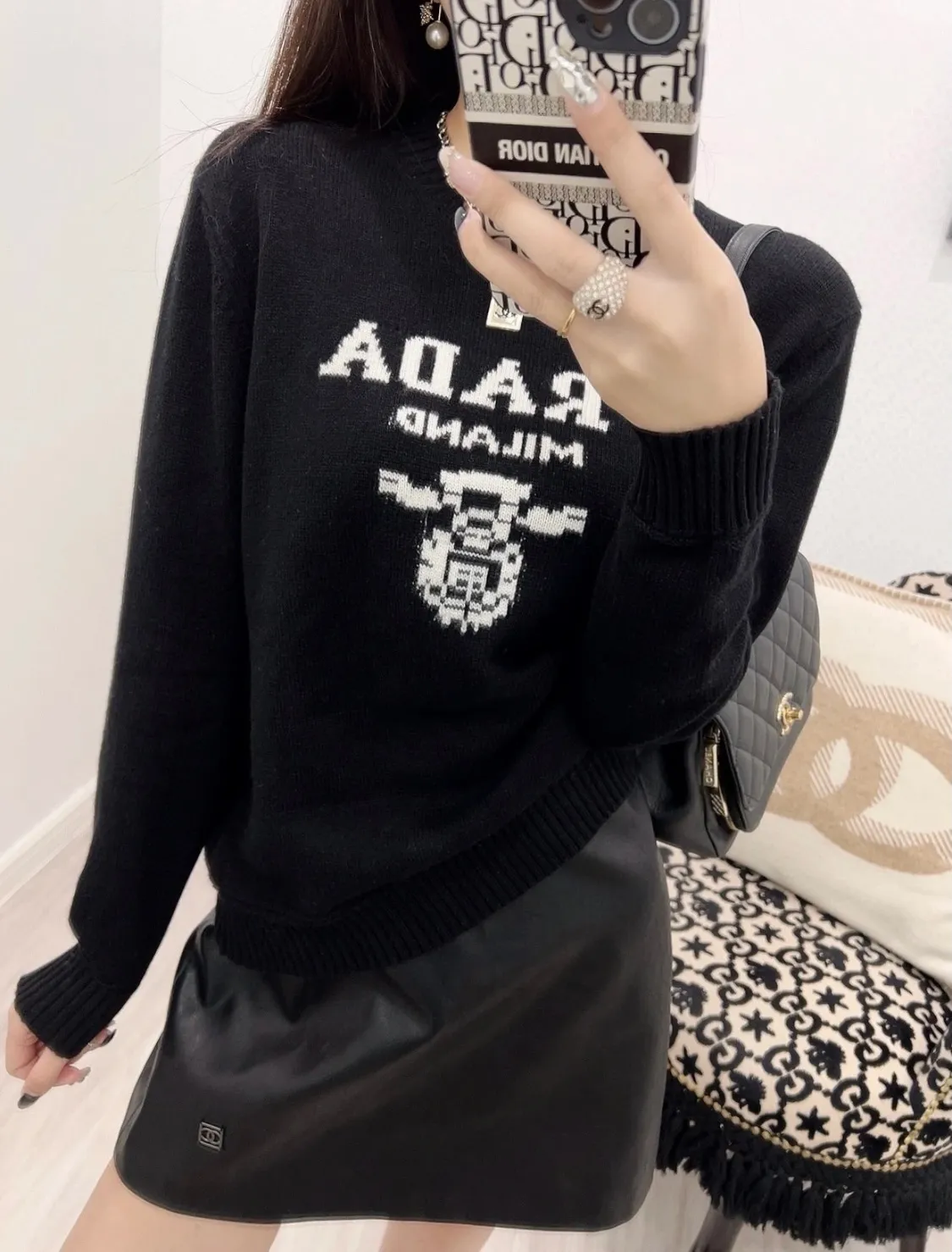 Prada/ 25Fw logo