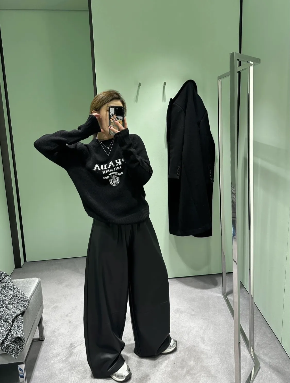 Prada/ 25Fw logo