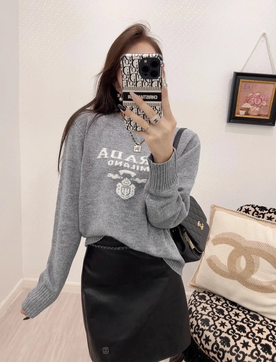 Prada/ 25Fw logo
