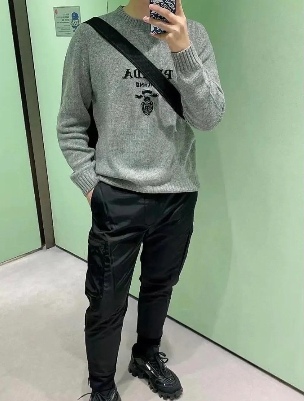 Prada/ 25Fw logo