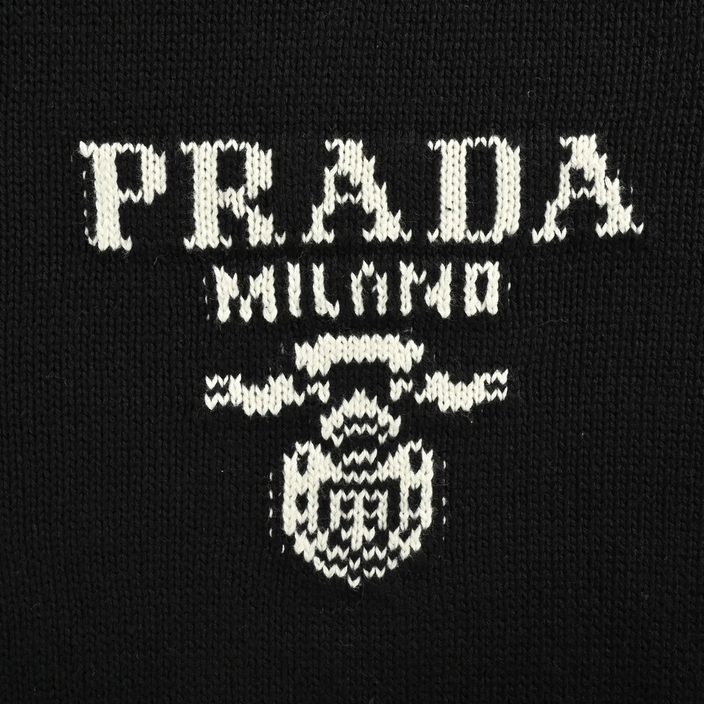 Prada/ 25Fw logo