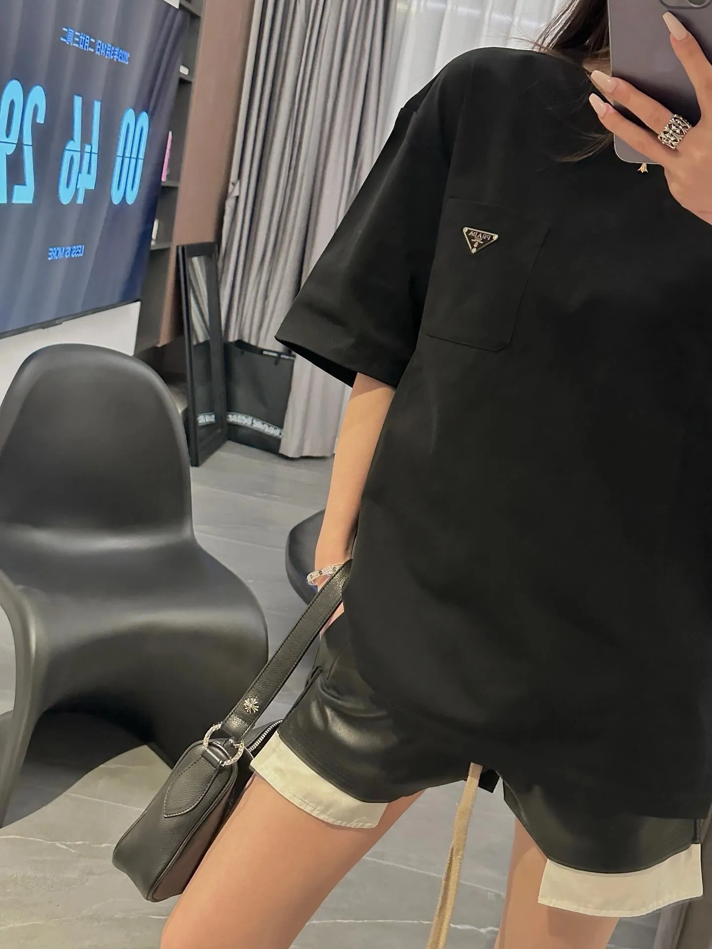 Prada/ Classic