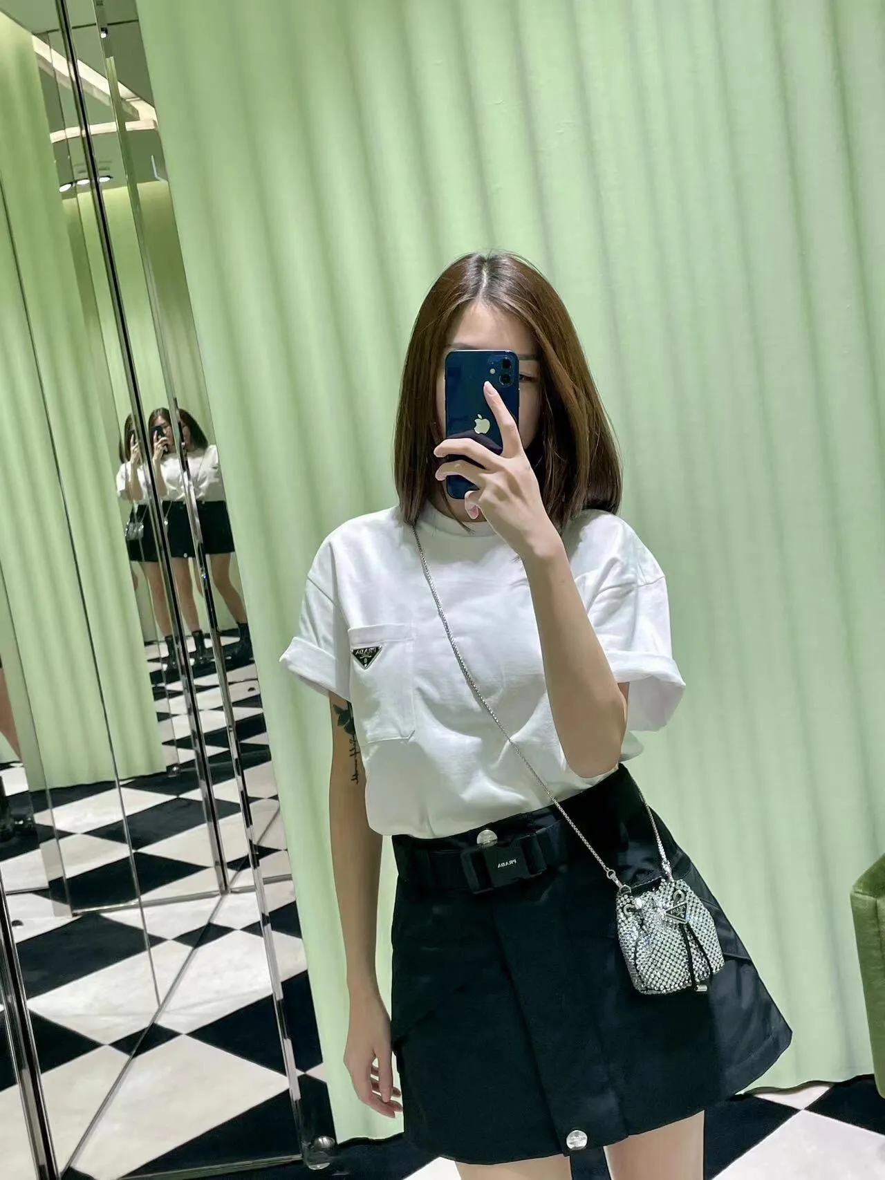 Prada/ Classic