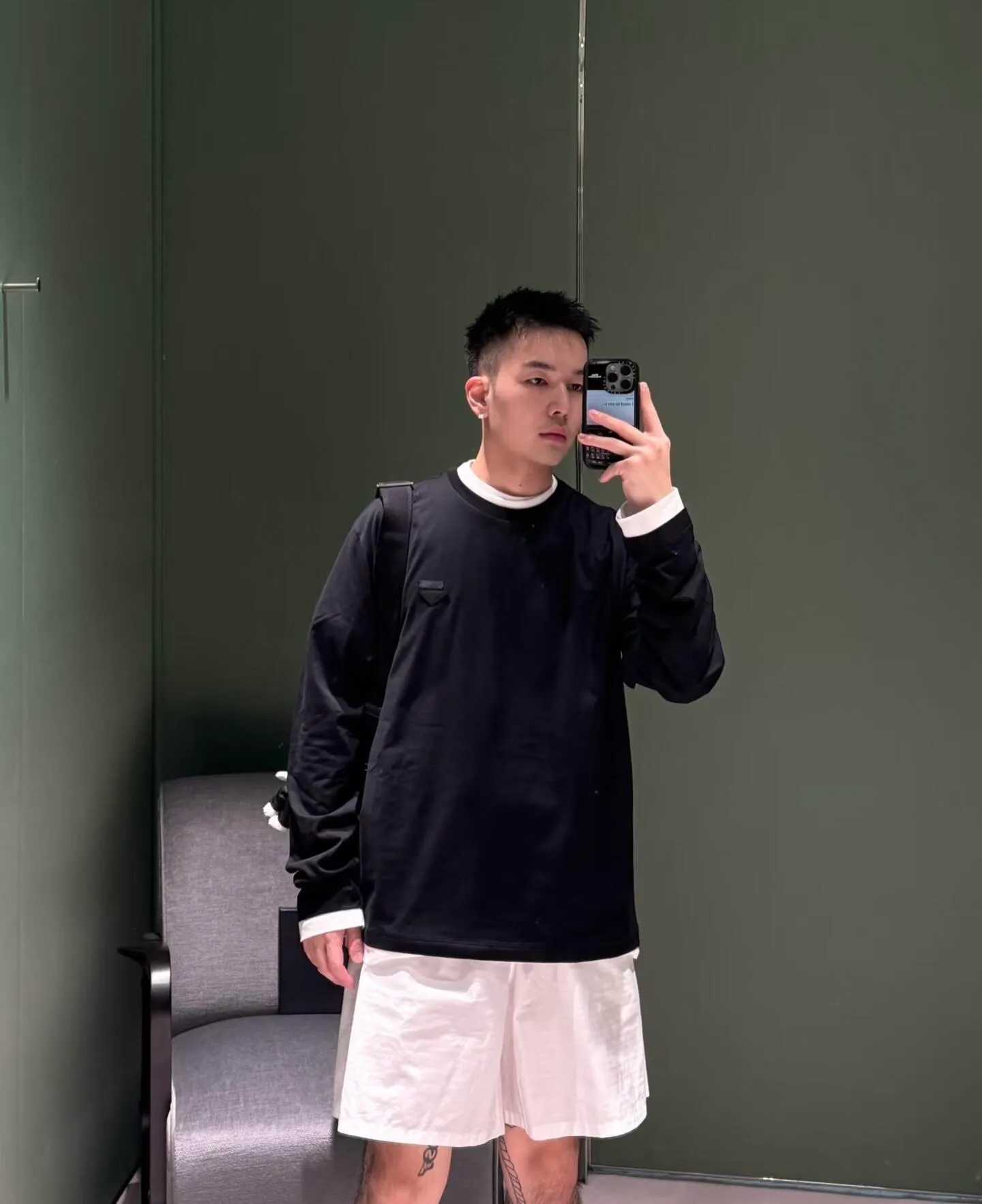 Prada/ T