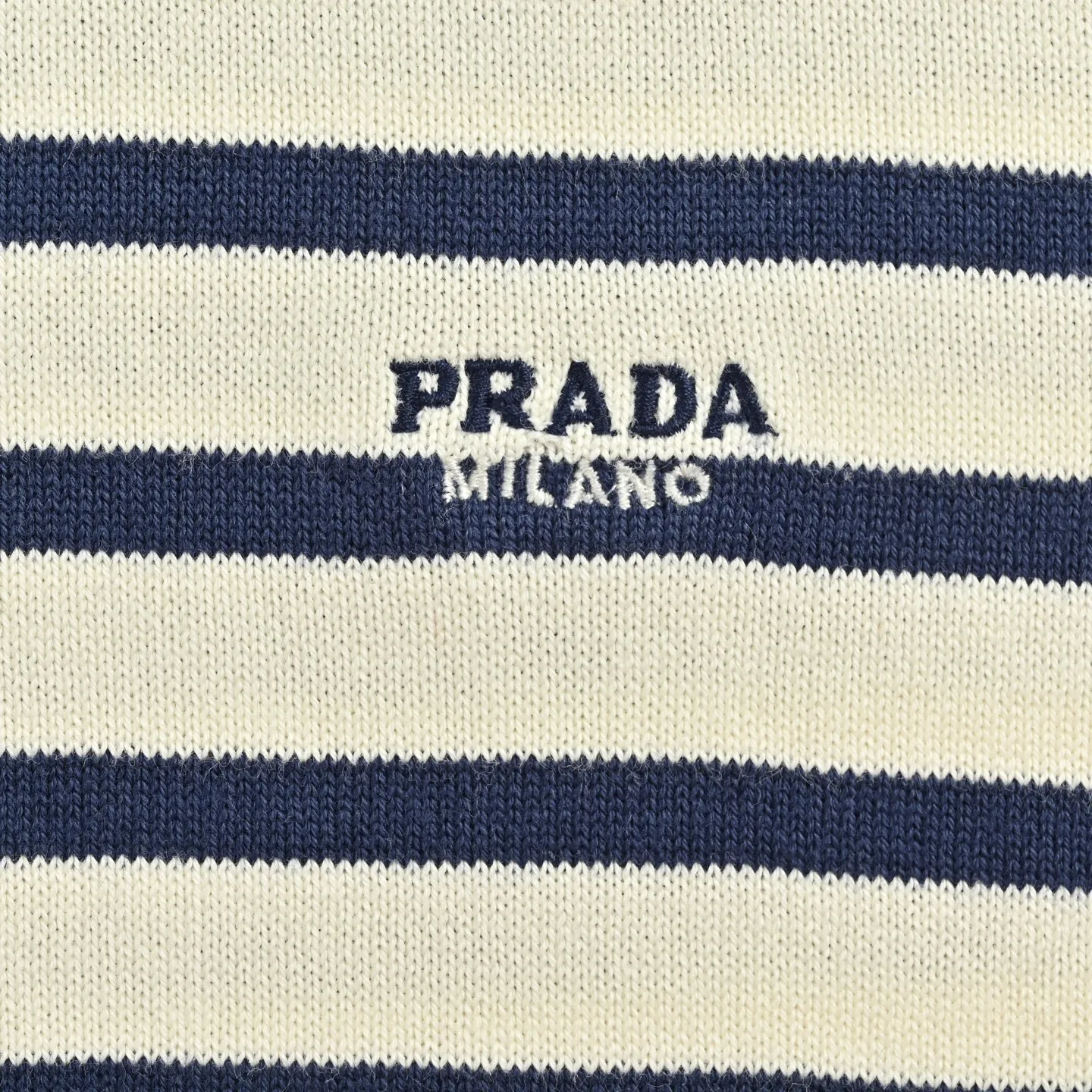 Prada/ Black White