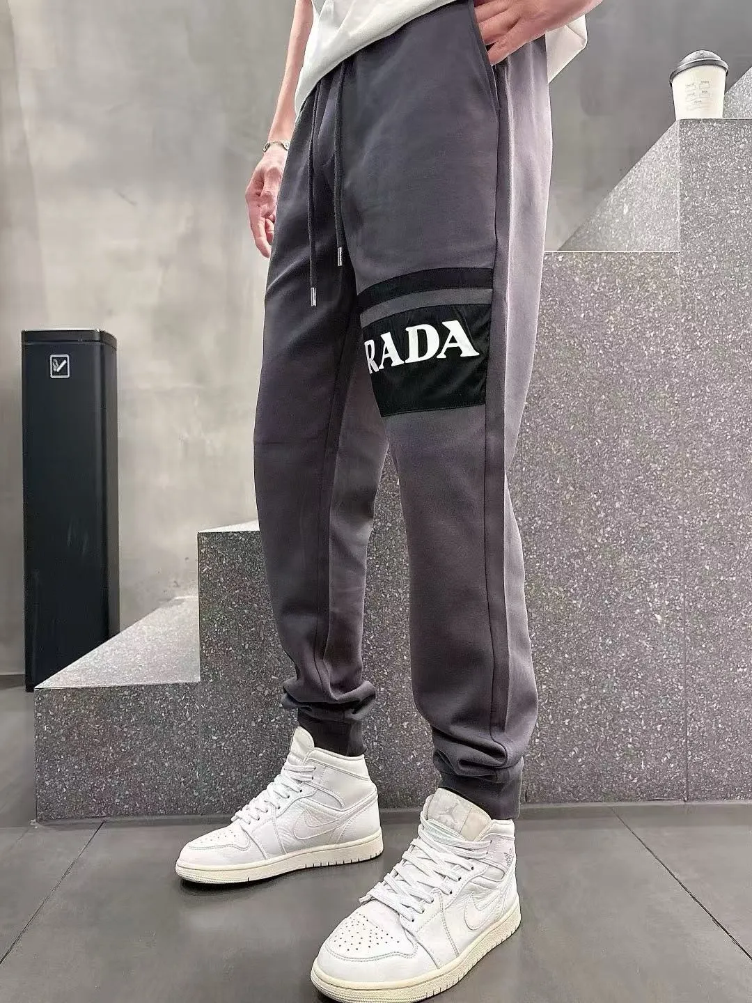 Prada/