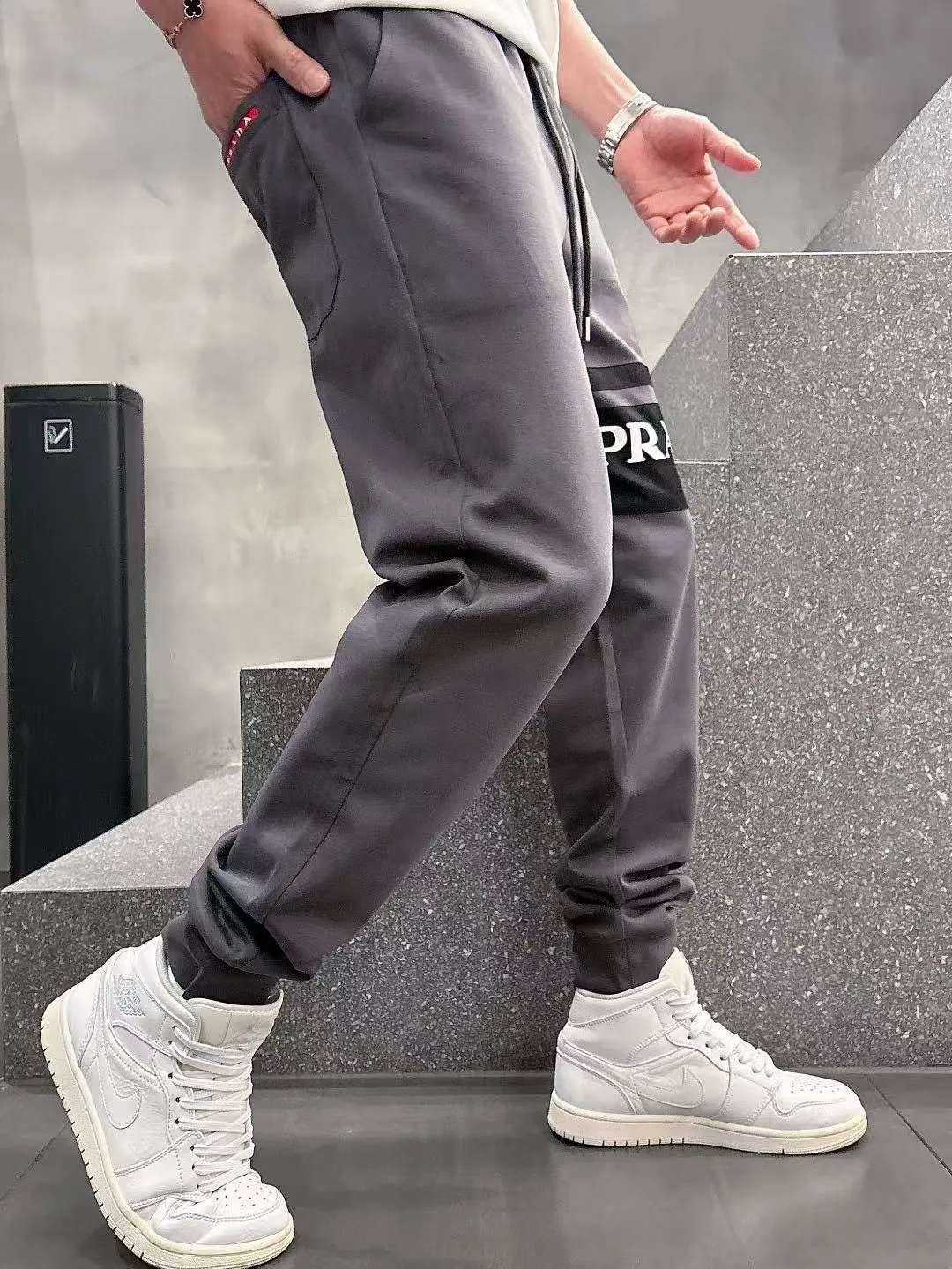 Prada/