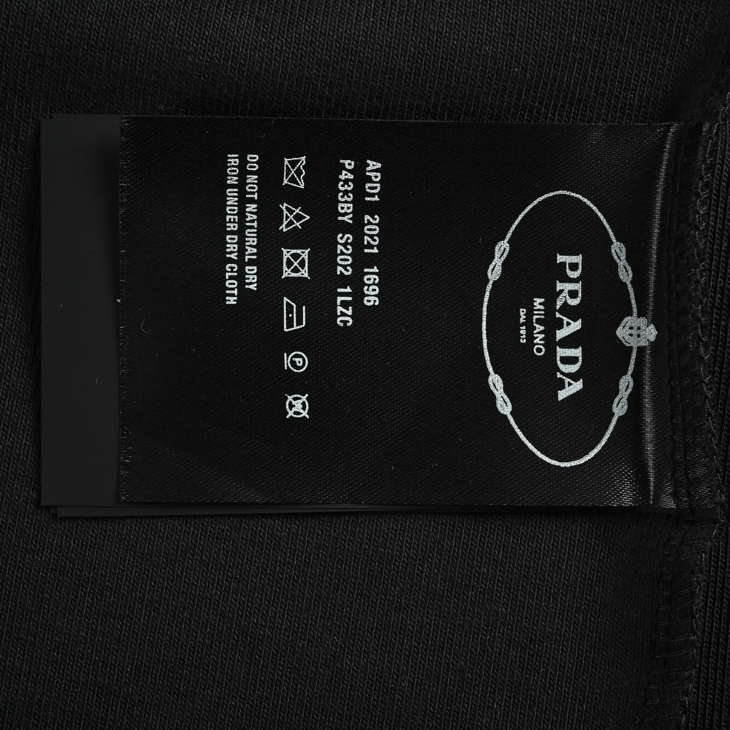 PRADA/