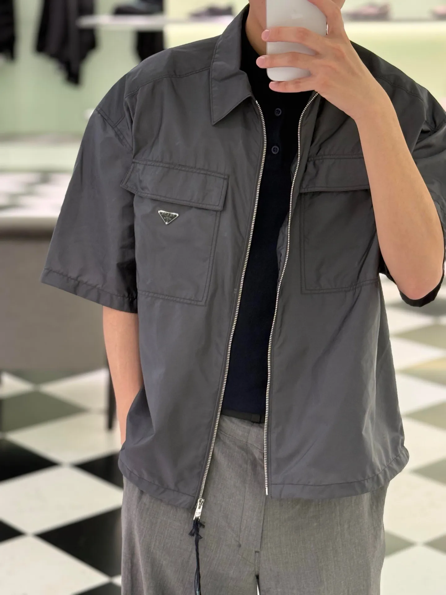 Prada/ 26ss Gray