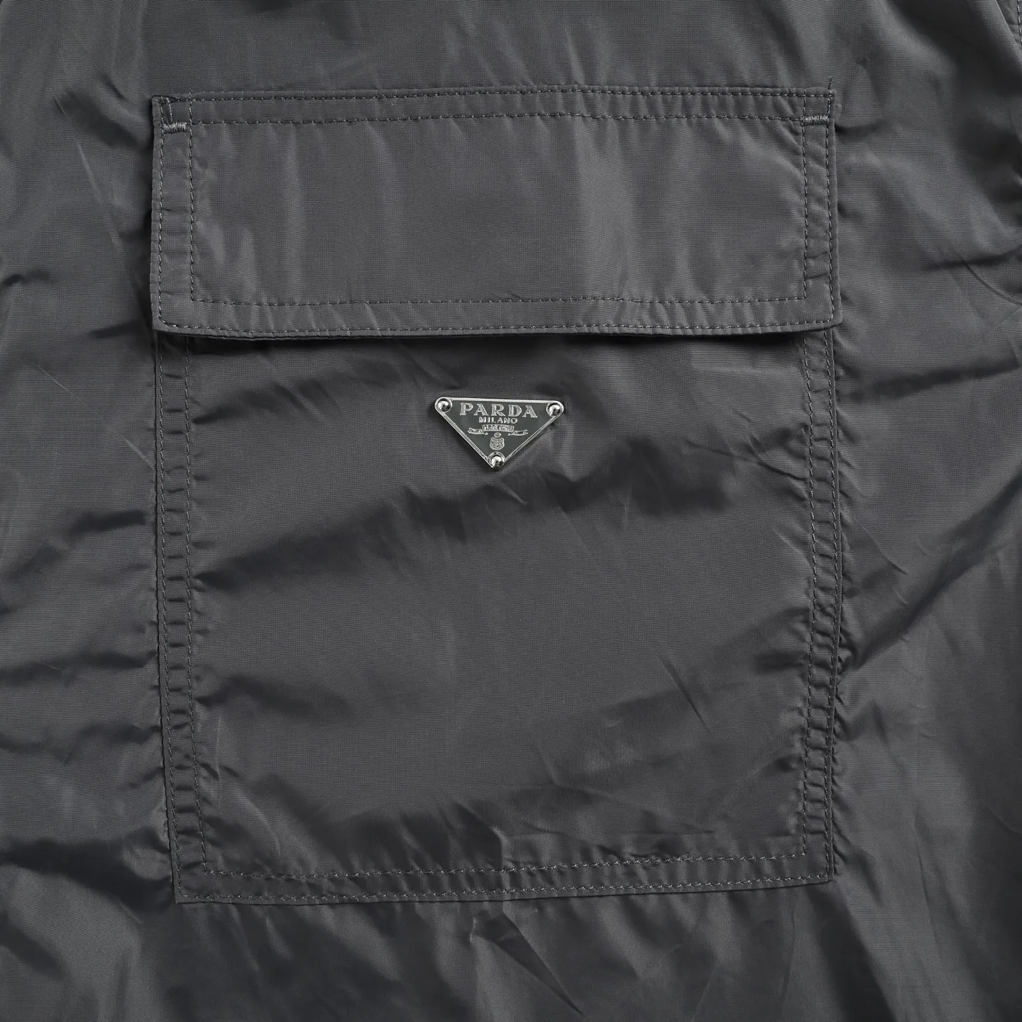 Prada/ 26ss Gray