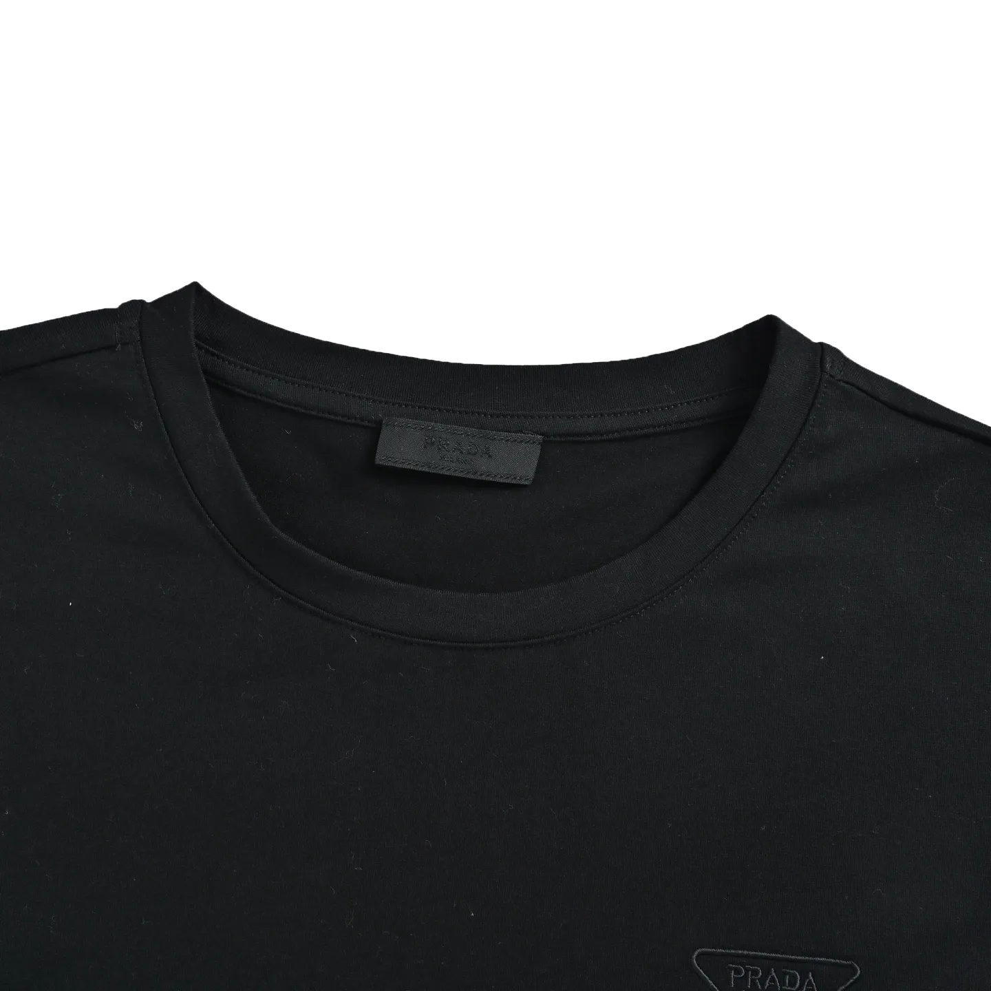 Prada/ T