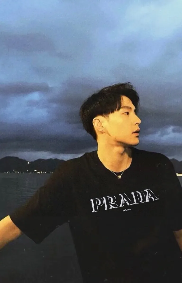 Prada/ 25ss