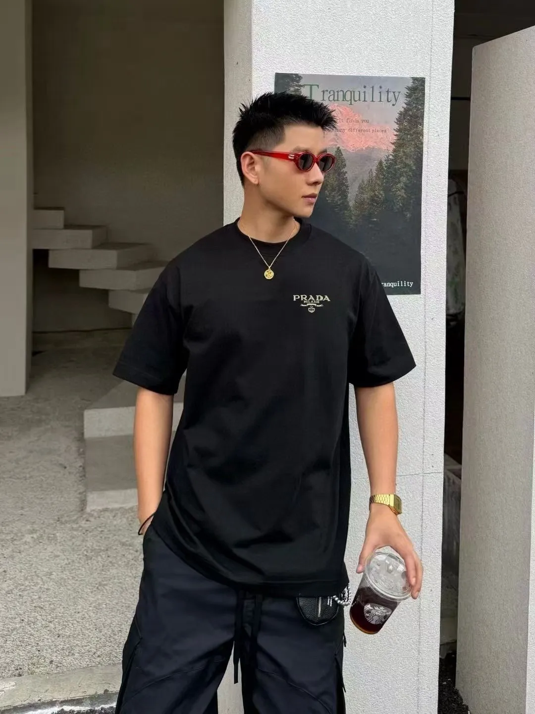 Prada/ Classic logo