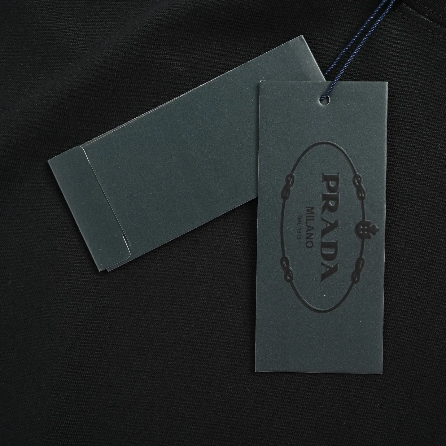 Prada/ Classic logo