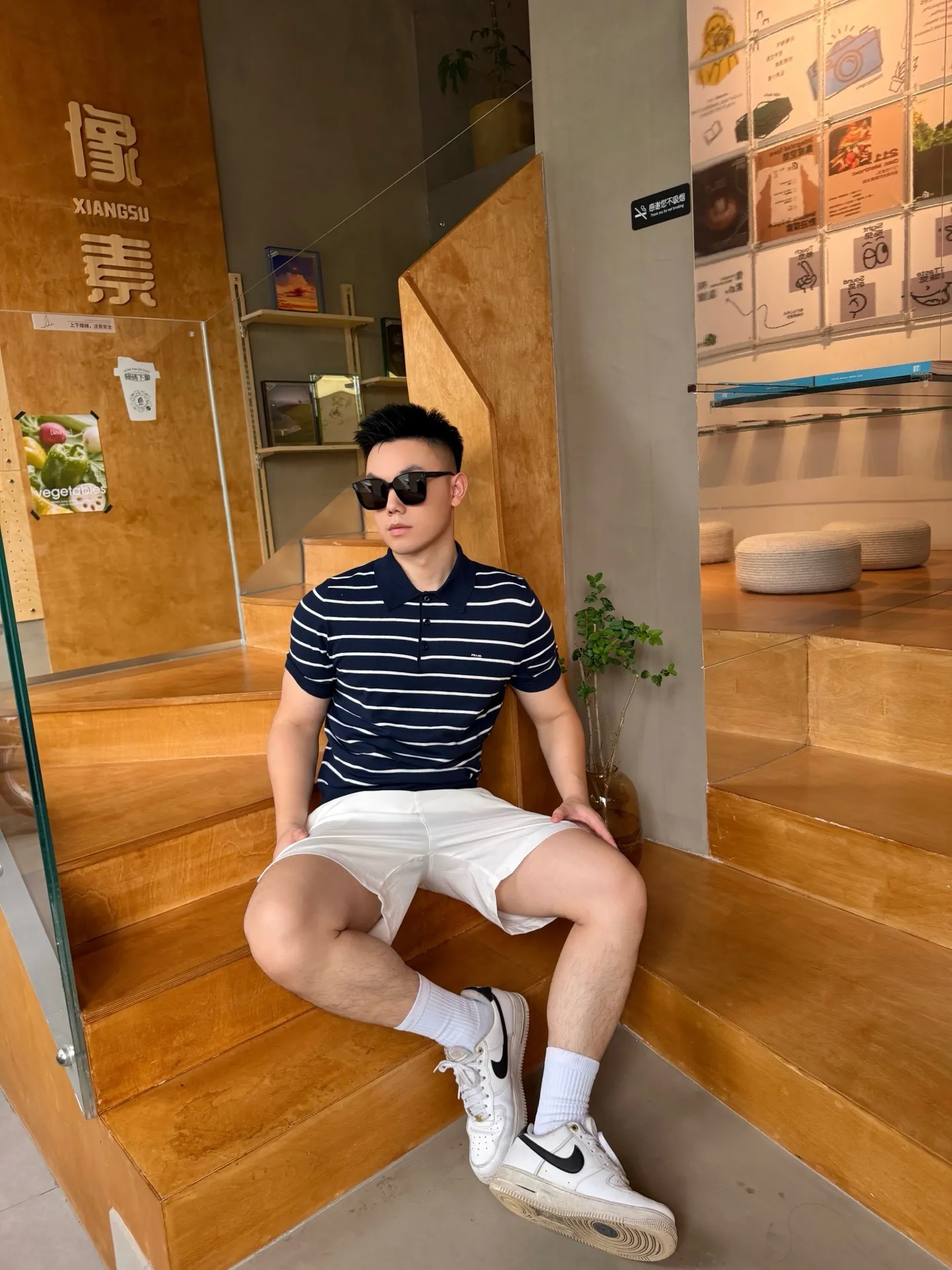 Prada/ Polo