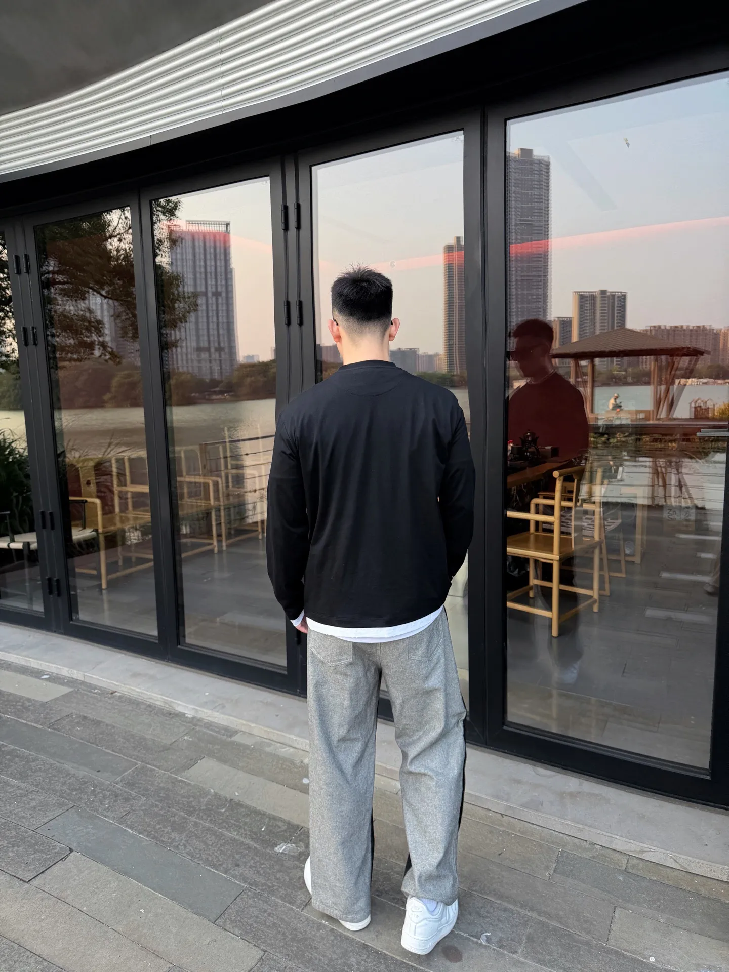 Prada/ T