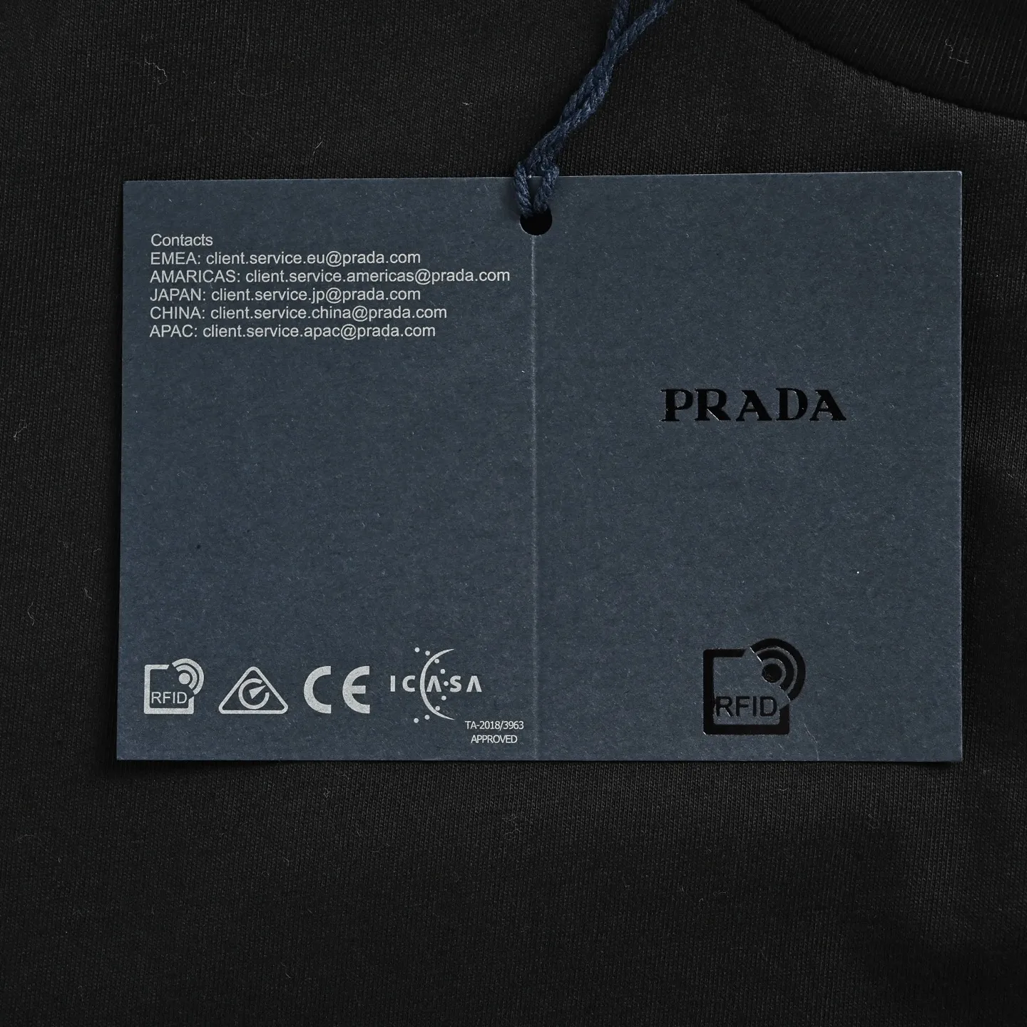Prada/ T