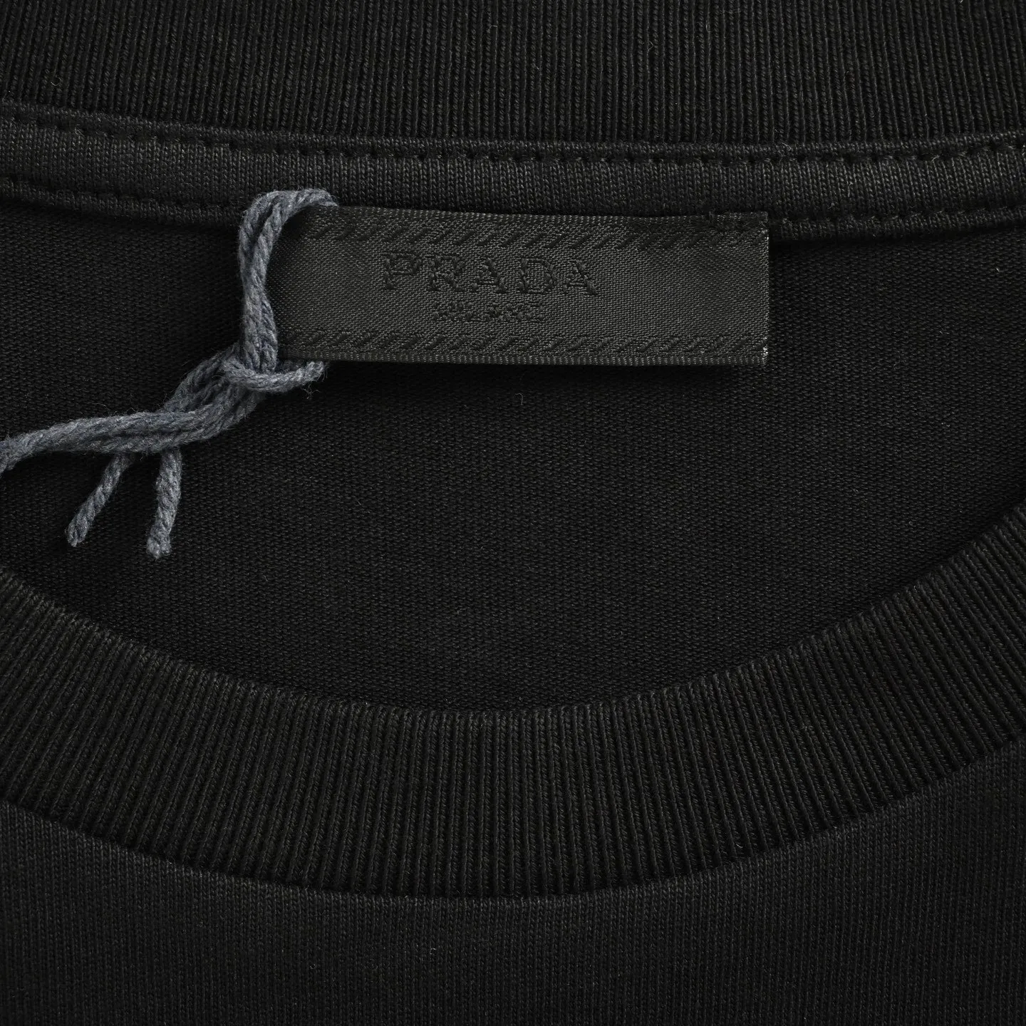 Prada/ 25Fw T