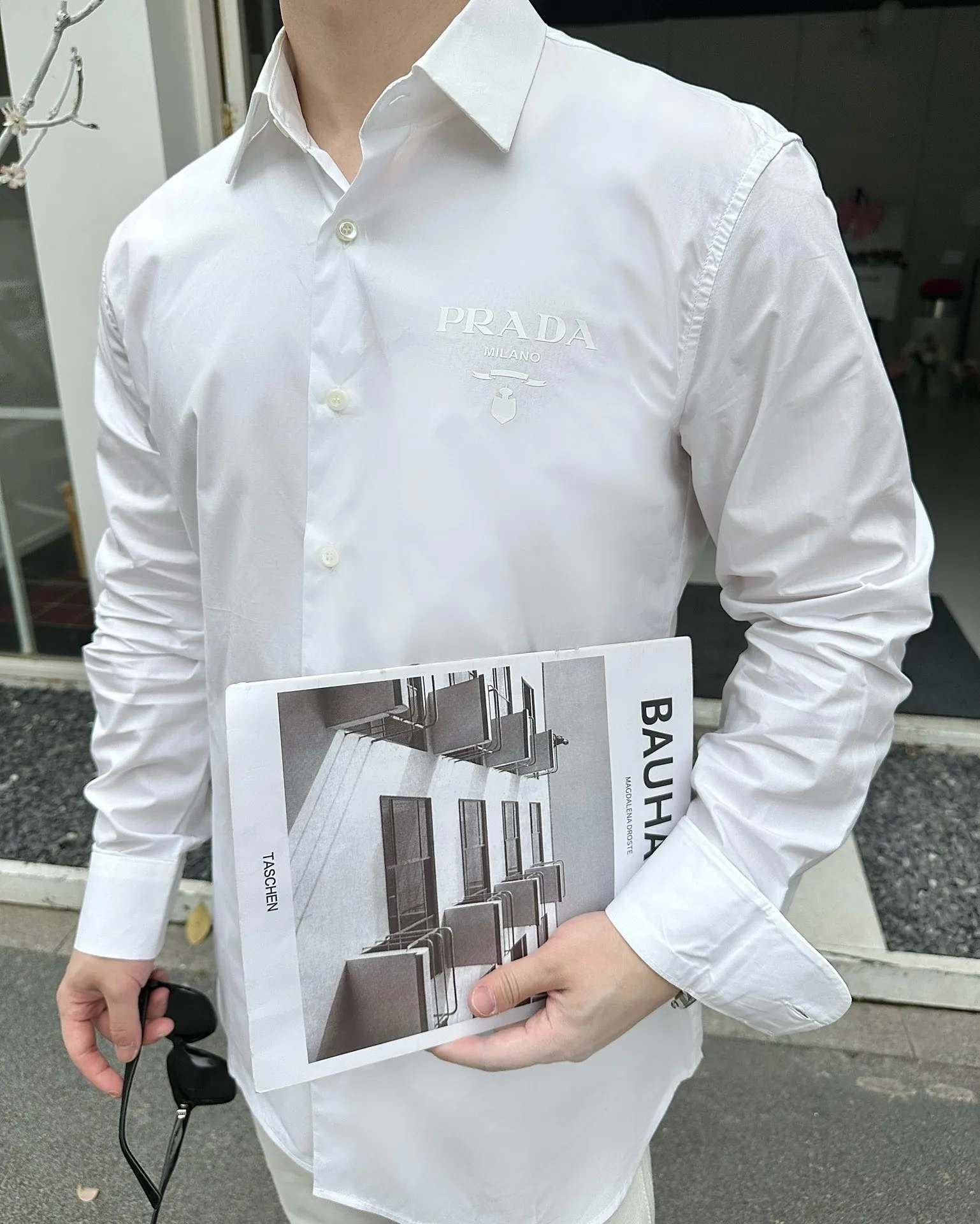 Prada/ 25ss logo