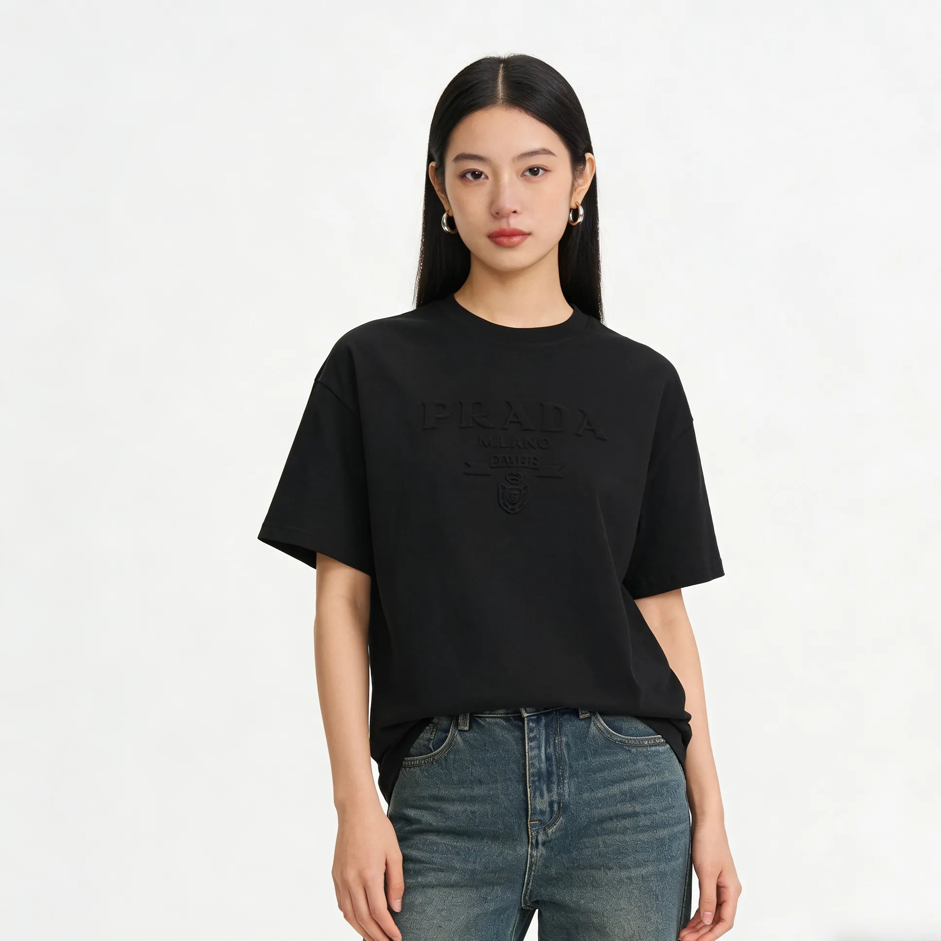 Prada/ logo