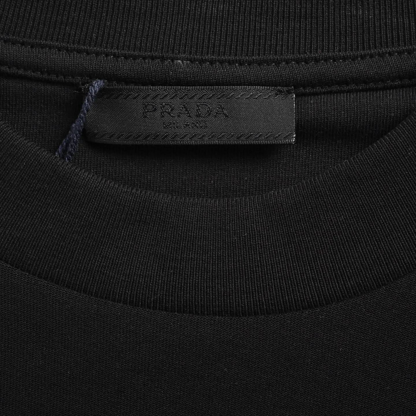 Prada/ 25ss logo