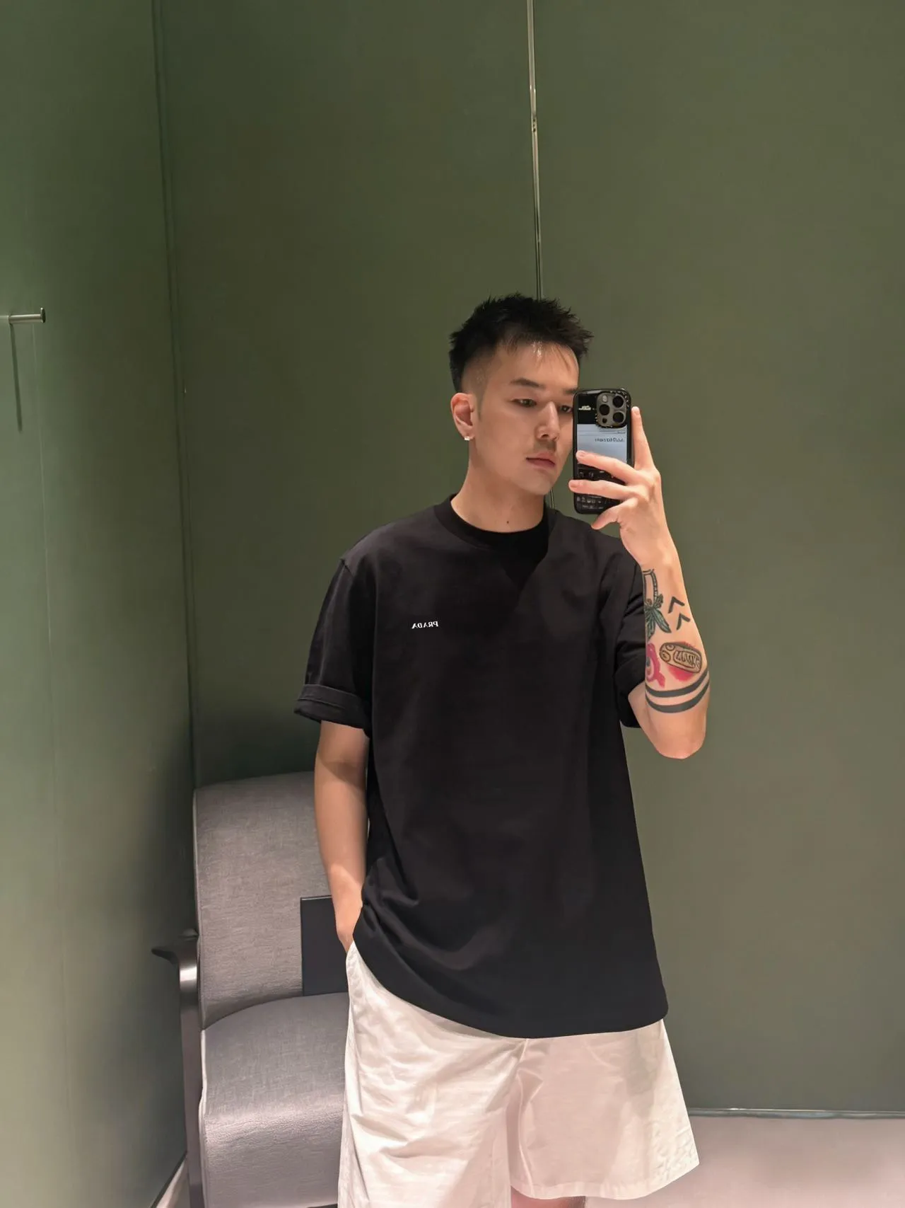 Prada/ 26ss logo