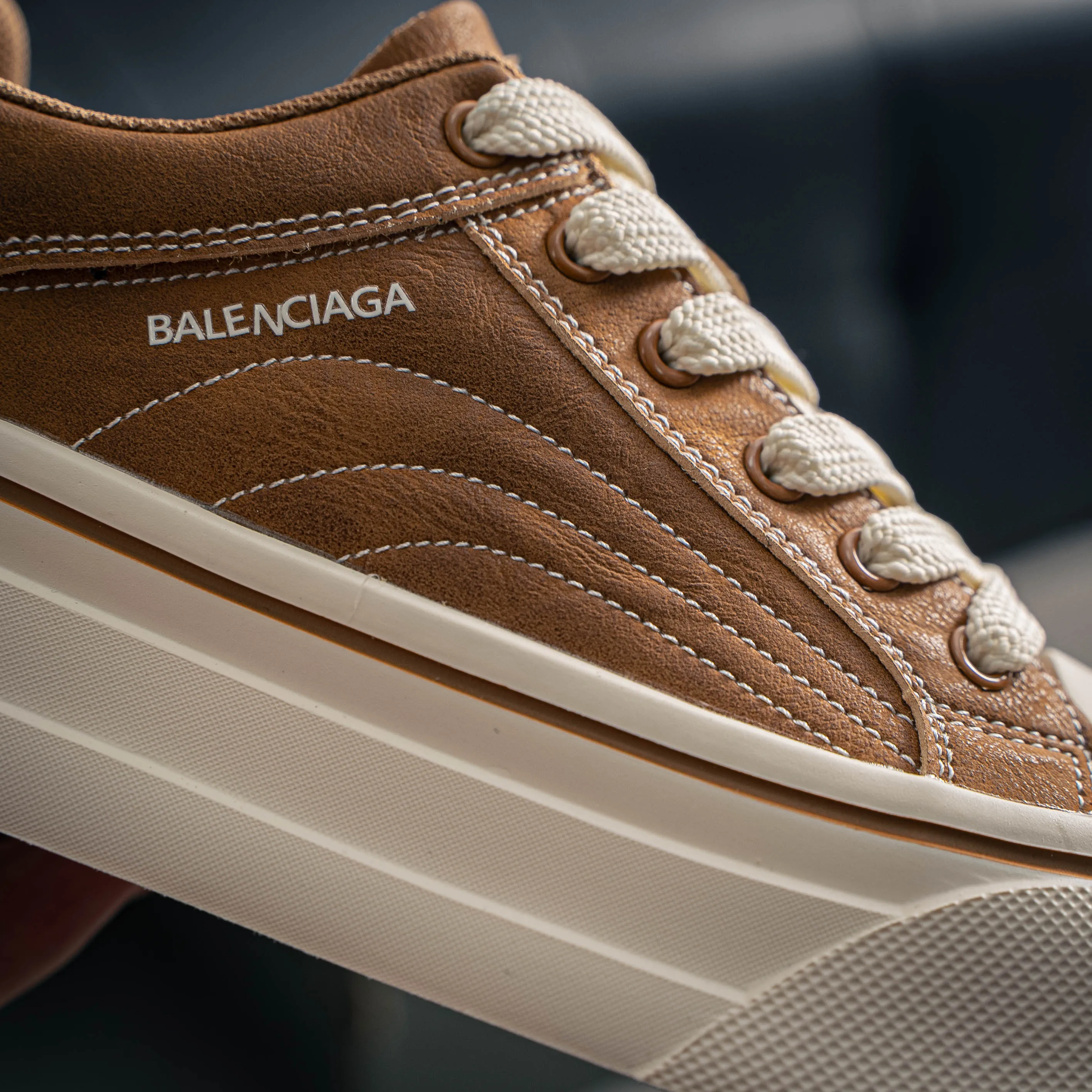 # Balenciaga Low-Top Versatile Sneakers Running Shoes. ！5 New Arrival Shoes