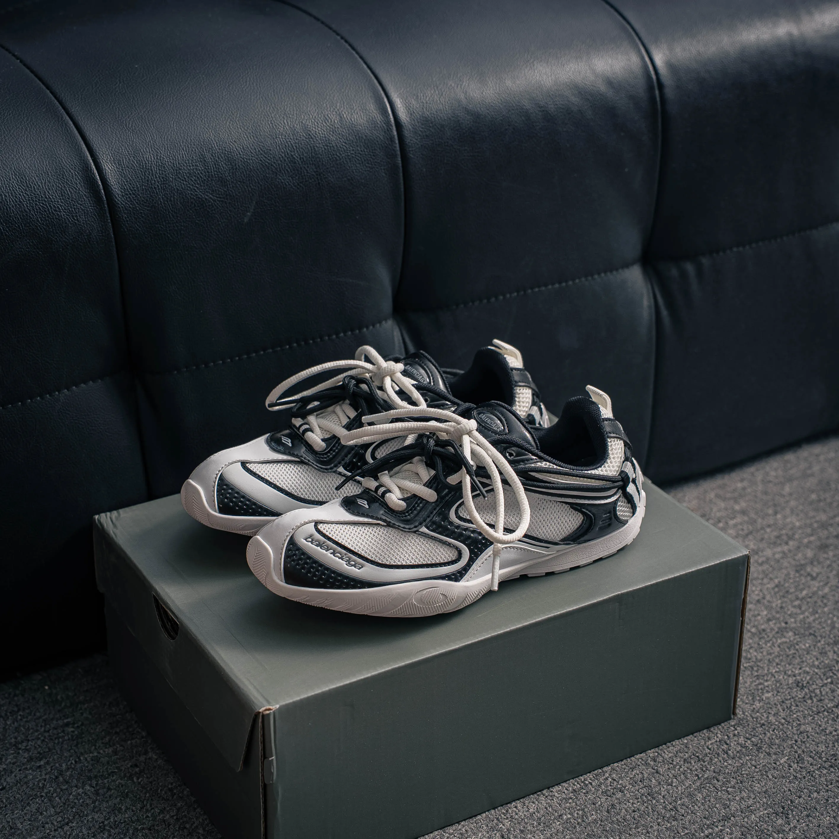 BALENCIAGA Radar Mesh Shoes 2026 Radar Gradient Lines Low-Top Sneakers， ，