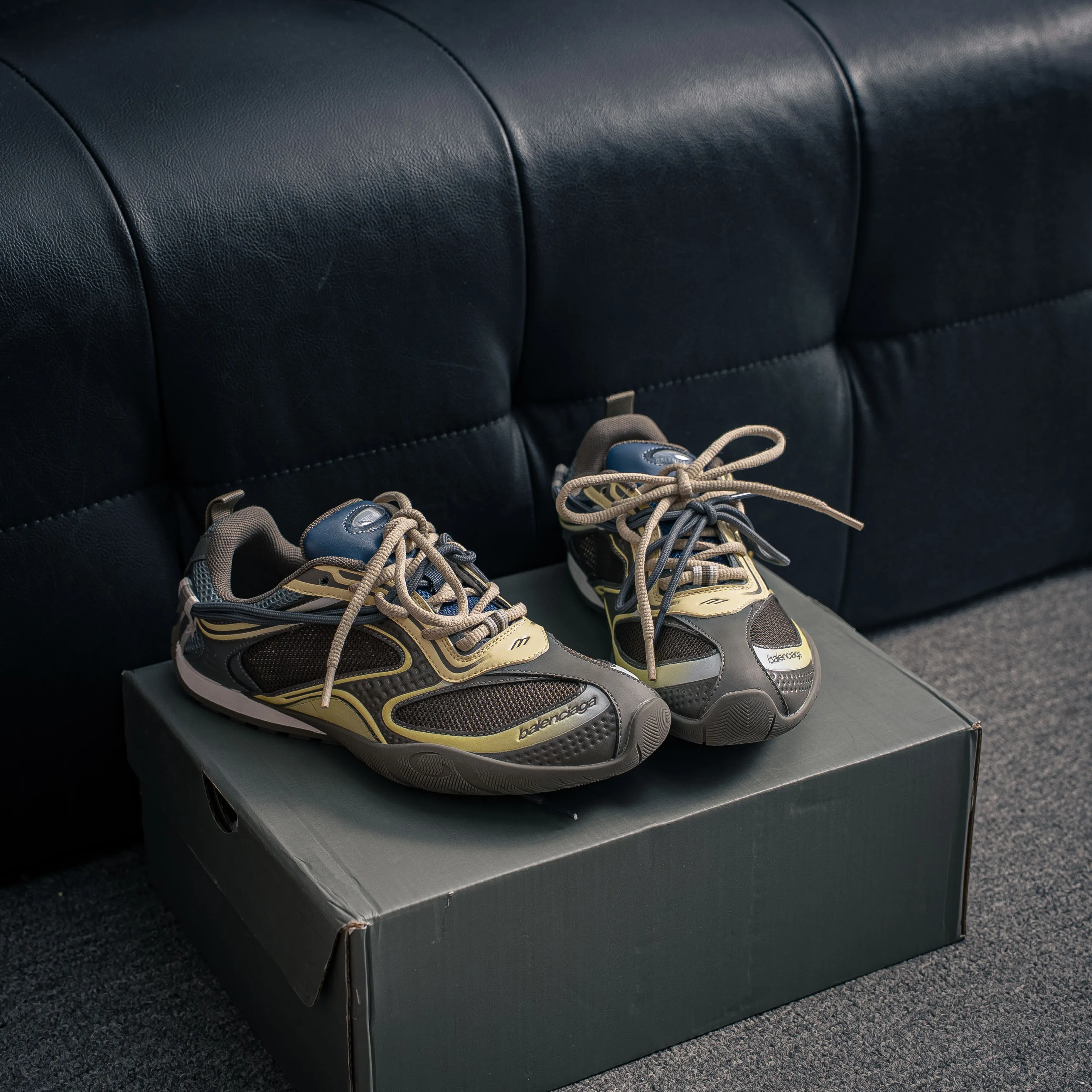 BALENCIAGA Radar Mesh Shoes 2026 Radar Gradient Lines Low-Top Sneakers， ，