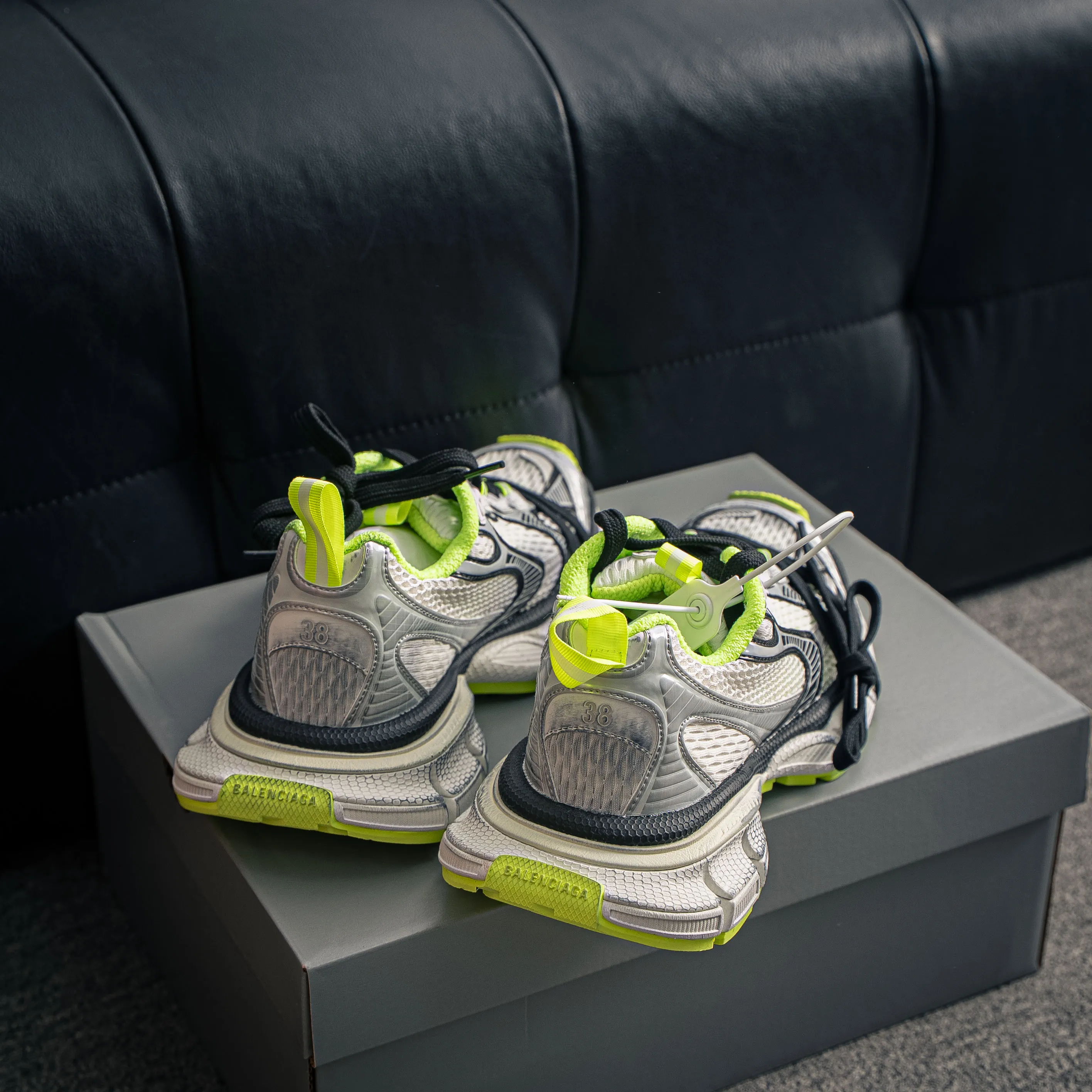 # VG 【 】 Size 35-46 ！【Shoes Drop Shipping 】 ！ Quality ！ ！ GQ/128