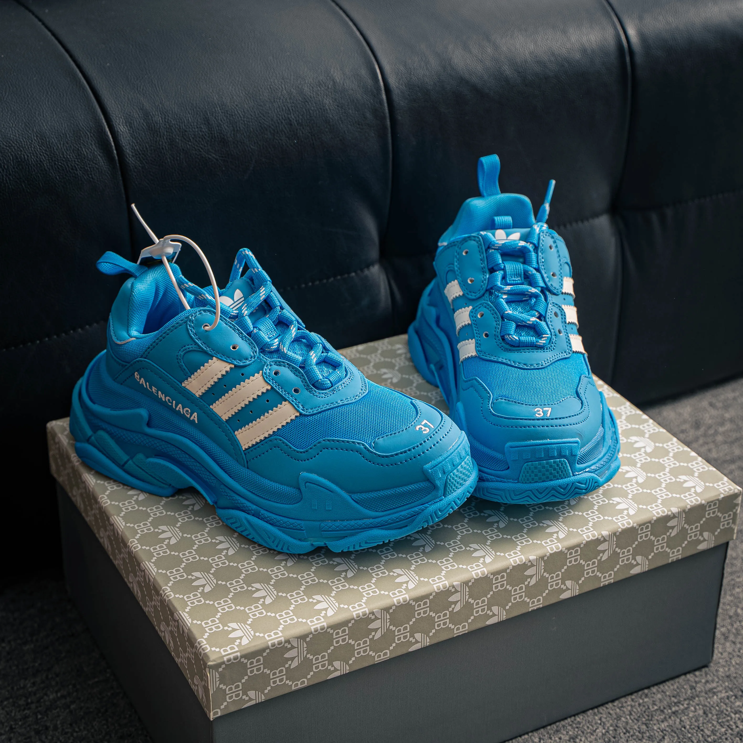# VG 【 】 Size 35-46 ！【Shoes Drop Shipping 】 ！ Quality ！ ！ GQ/128