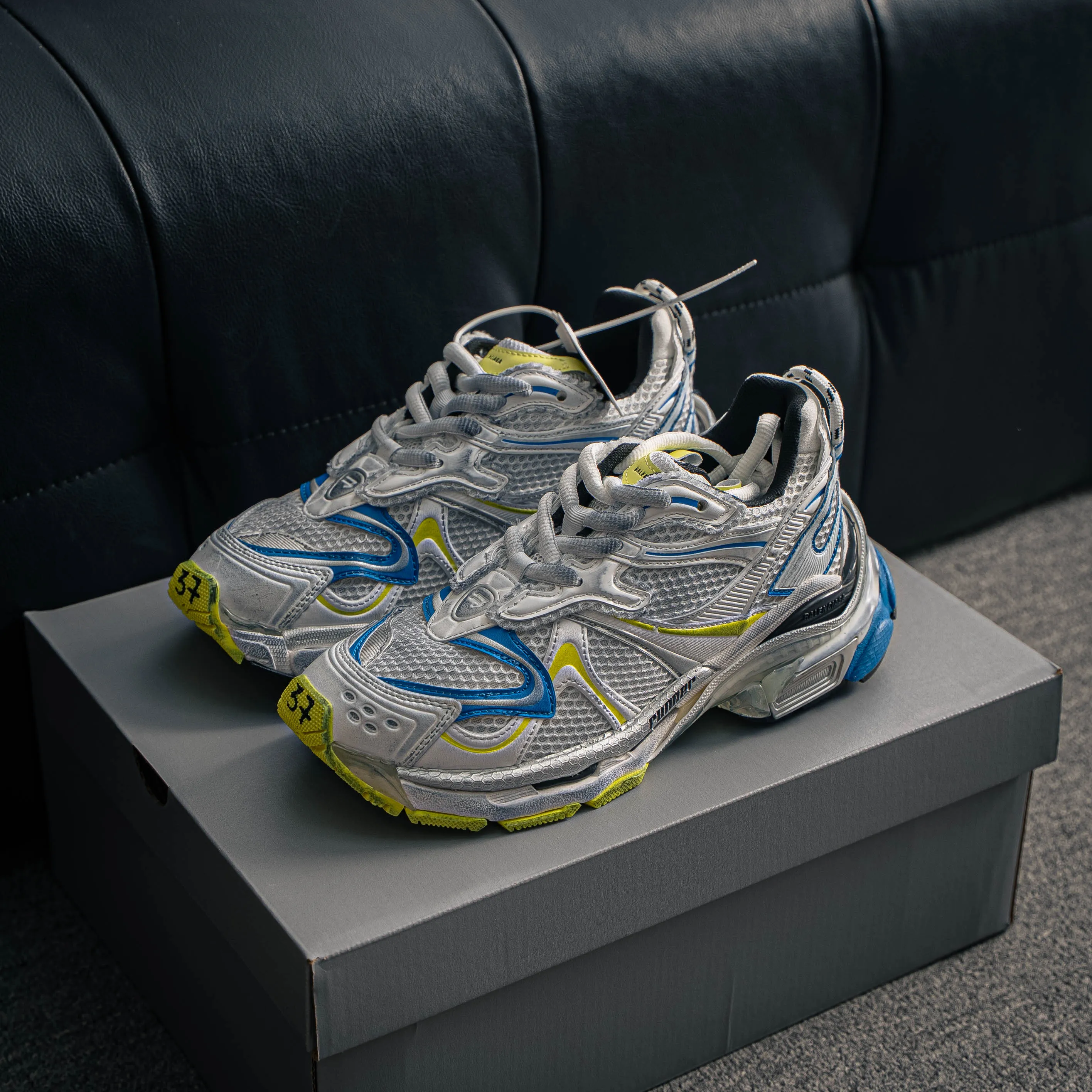 # VG 【 】 Size 35-46 ！【Shoes Drop Shipping 】 ！ Quality ！ ！ GQ/128