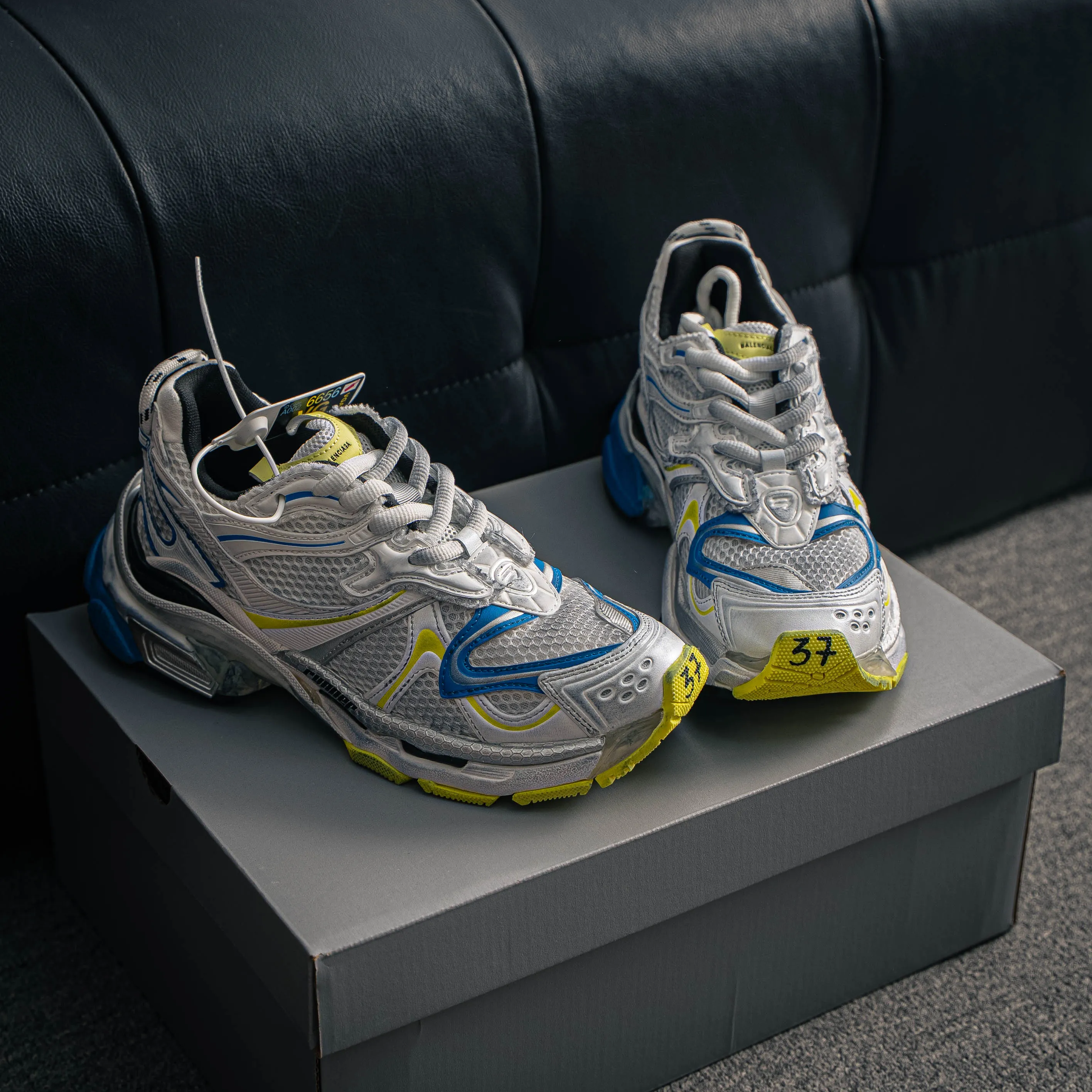 # VG 【 】 Size 35-46 ！【Shoes Drop Shipping 】 ！ Quality ！ ！ GQ/128