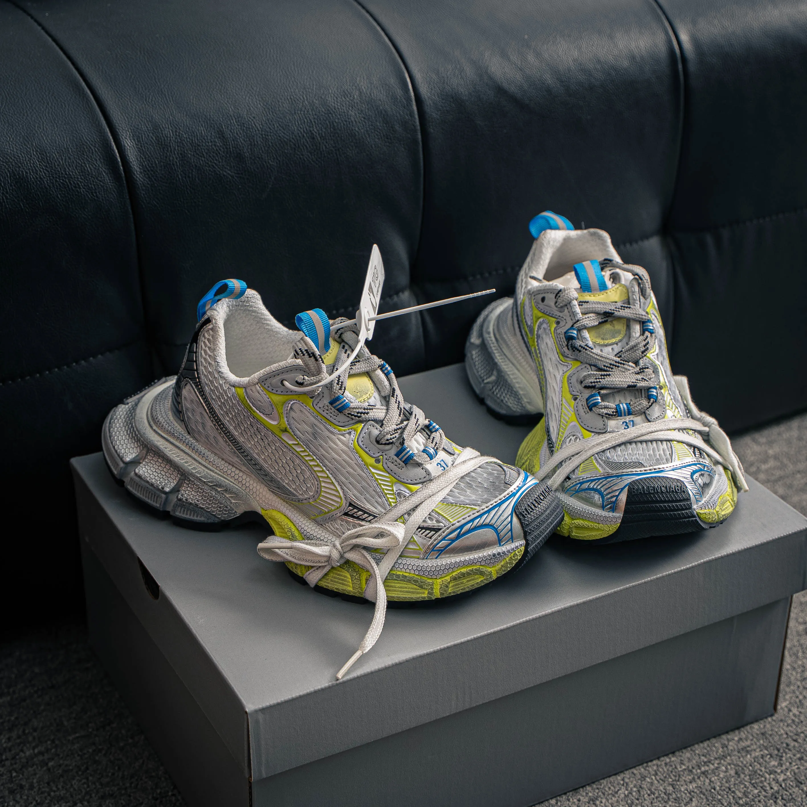 # VG 【 】 Size 35-46 ！【Shoes Drop Shipping 】 ！ Quality ！ ！ GQ/128