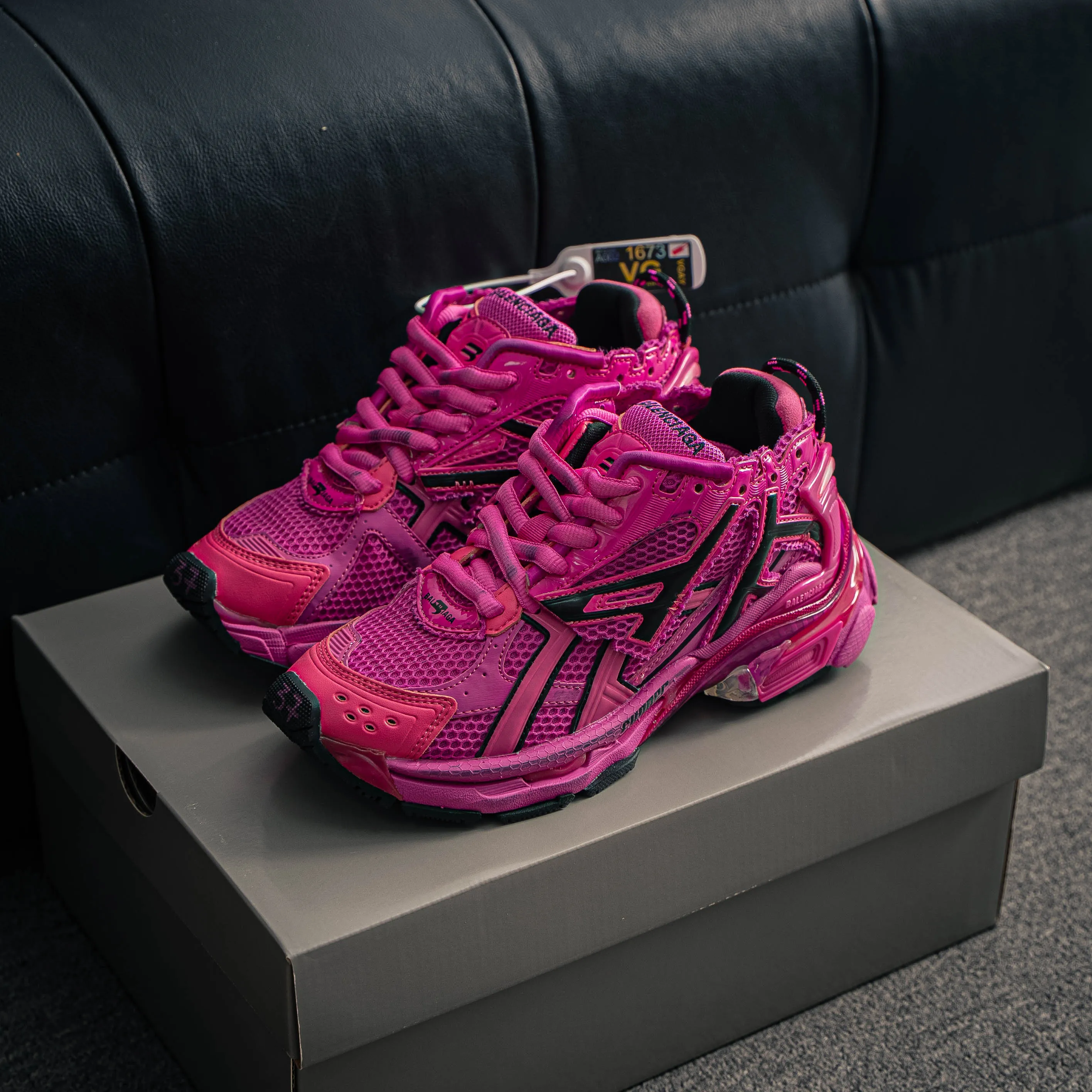 # VG 【 】 Size 35-46 ！【Shoes Drop Shipping 】 ！ Quality ！ ！ GQ/128