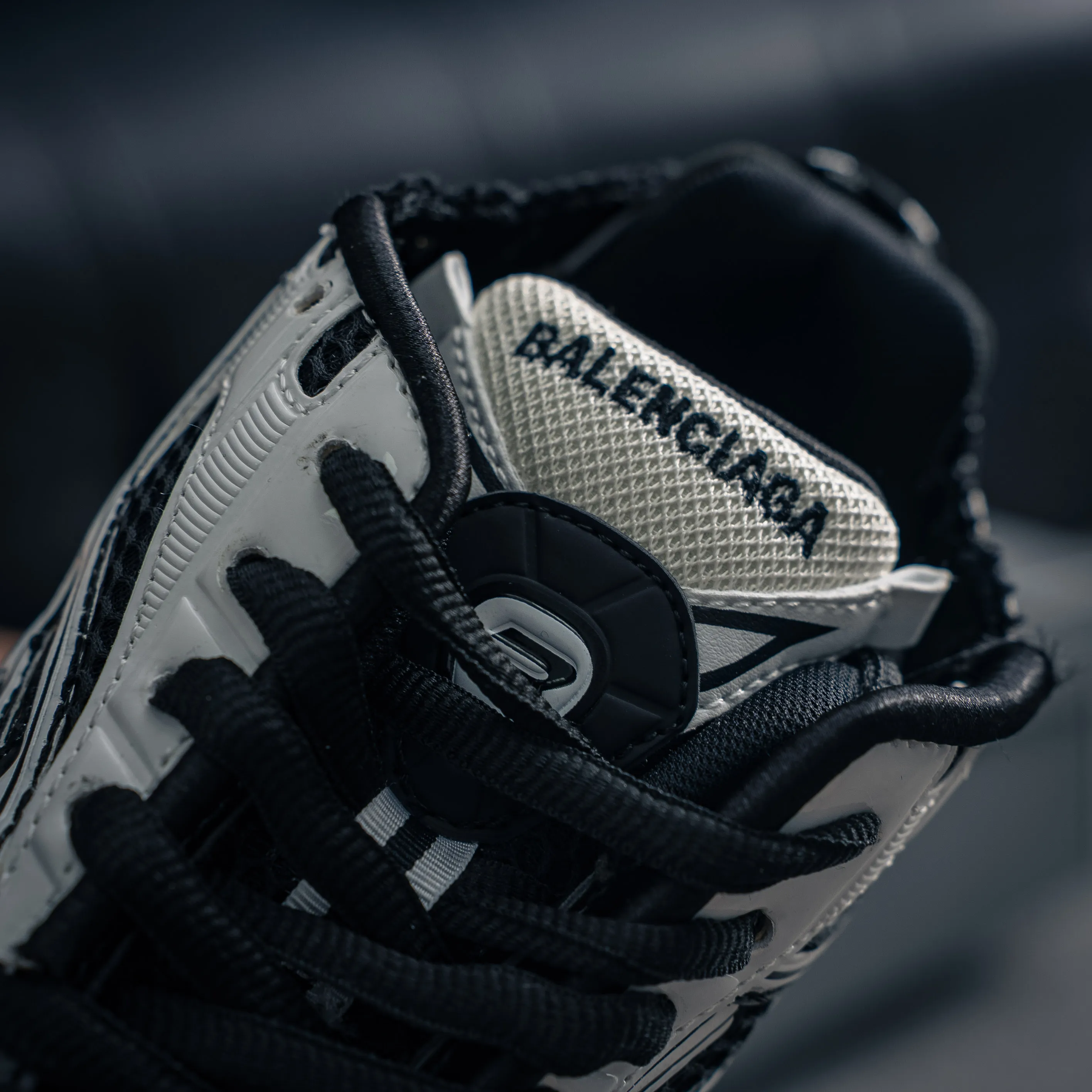 # BALENCIAGA Runner Black White Series 、 、 Demna Sneakers 「 Shoes」 Retro 、 Shoes