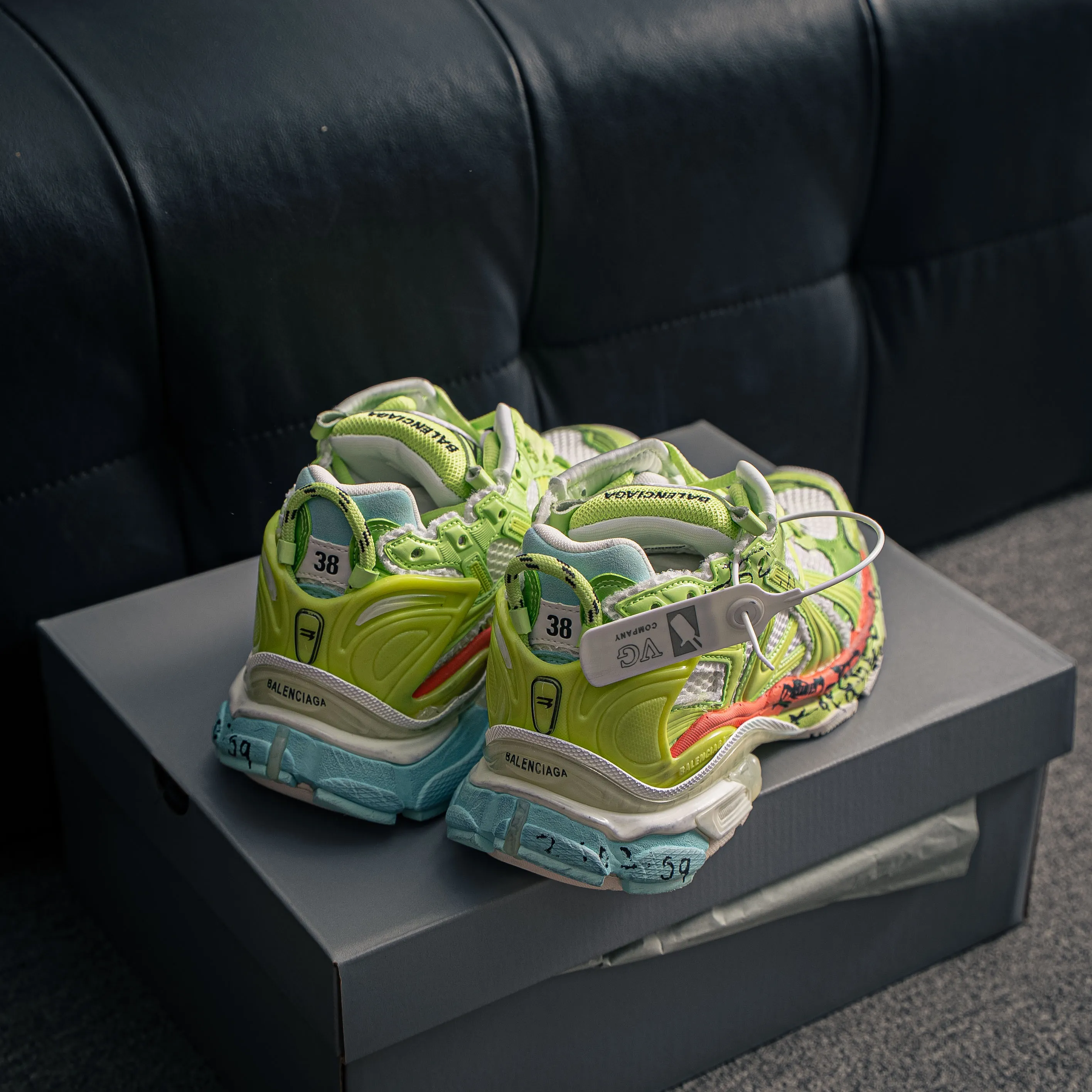 # VG 【 】 Size 35-46 ！【Shoes Drop Shipping 】 ！ Quality ！ ！ GQ/128