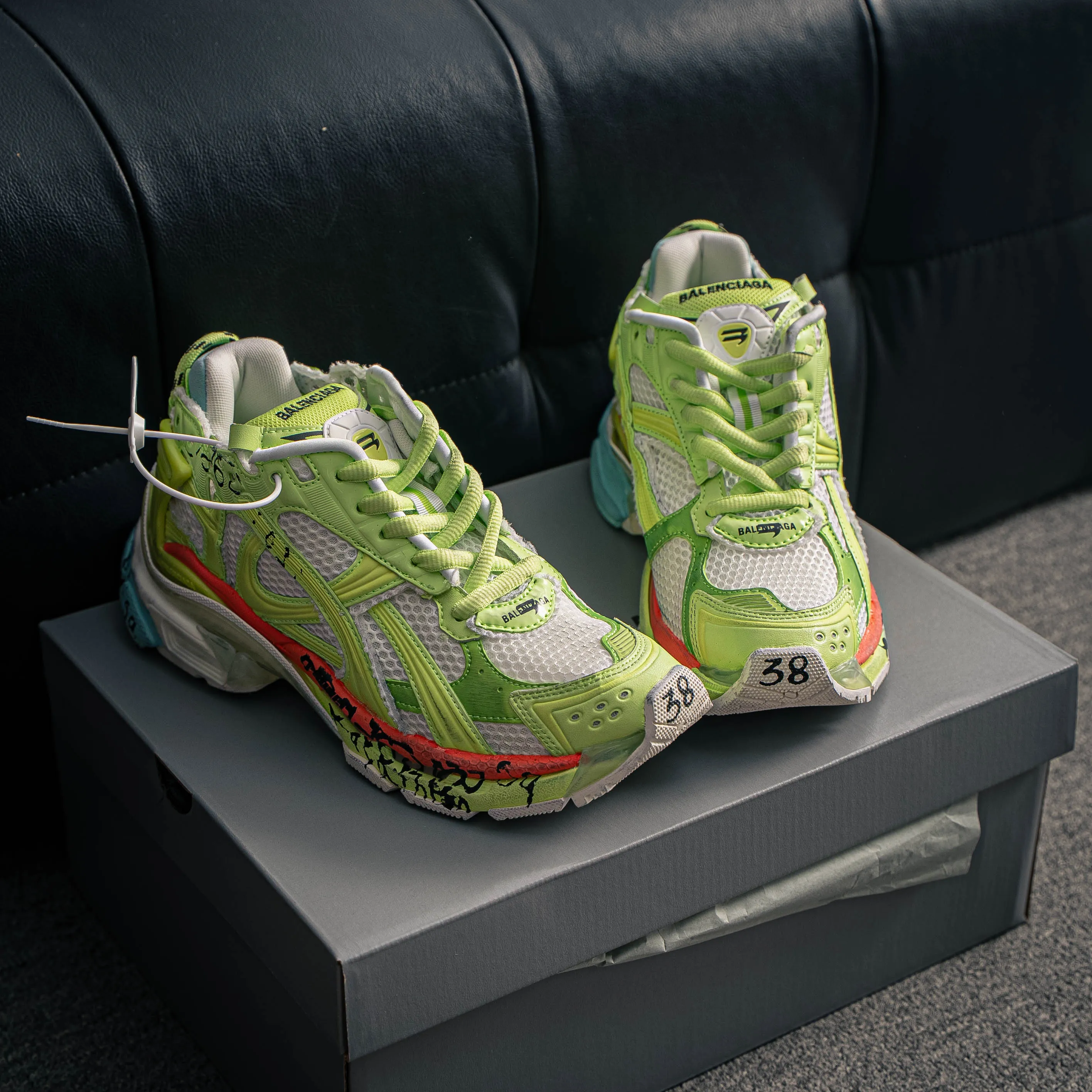 # VG 【 】 Size 35-46 ！【Shoes Drop Shipping 】 ！ Quality ！ ！ GQ/128