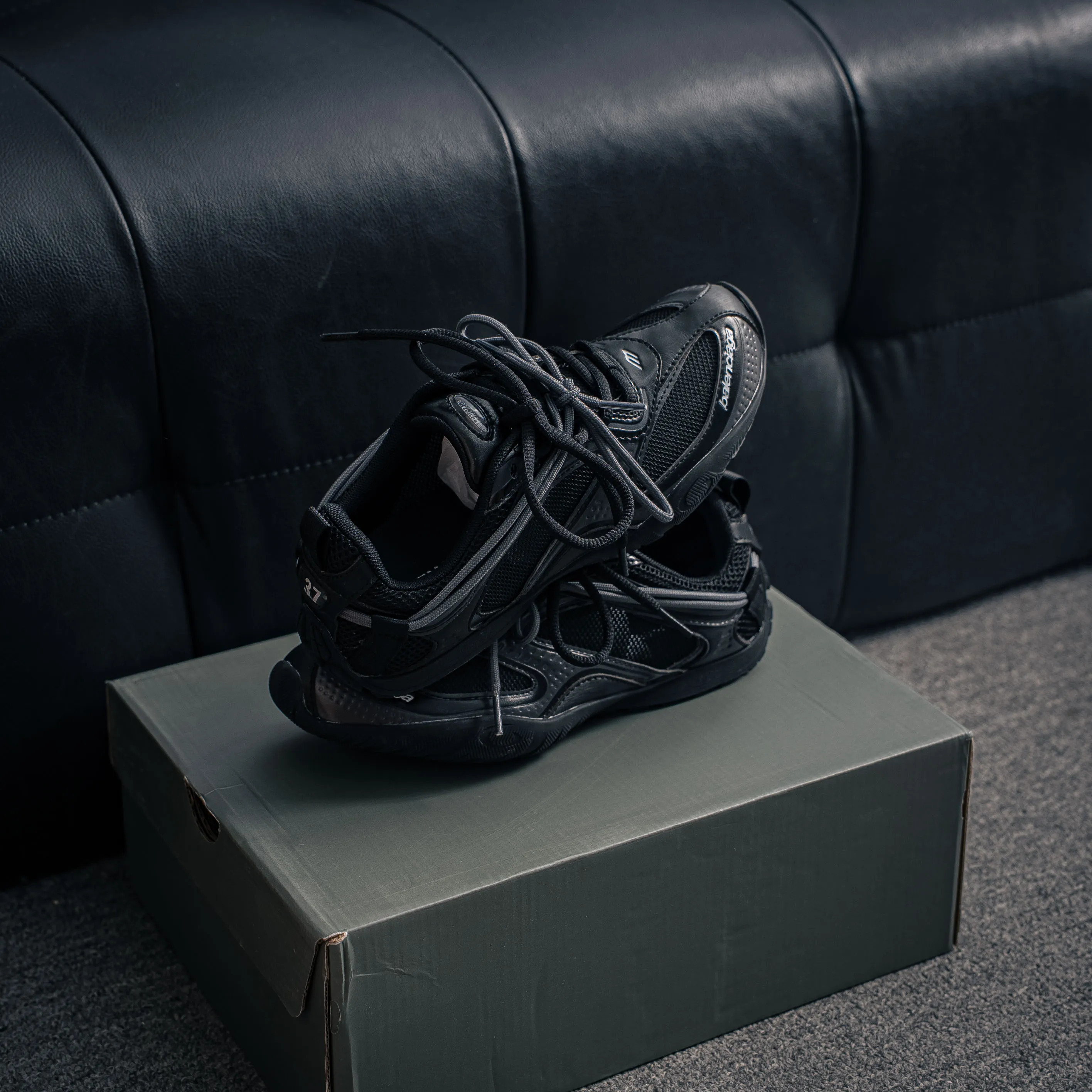BALENCIAGA Radar Mesh Shoes 2026 Radar Gradient Lines Low-Top Sneakers， ，
