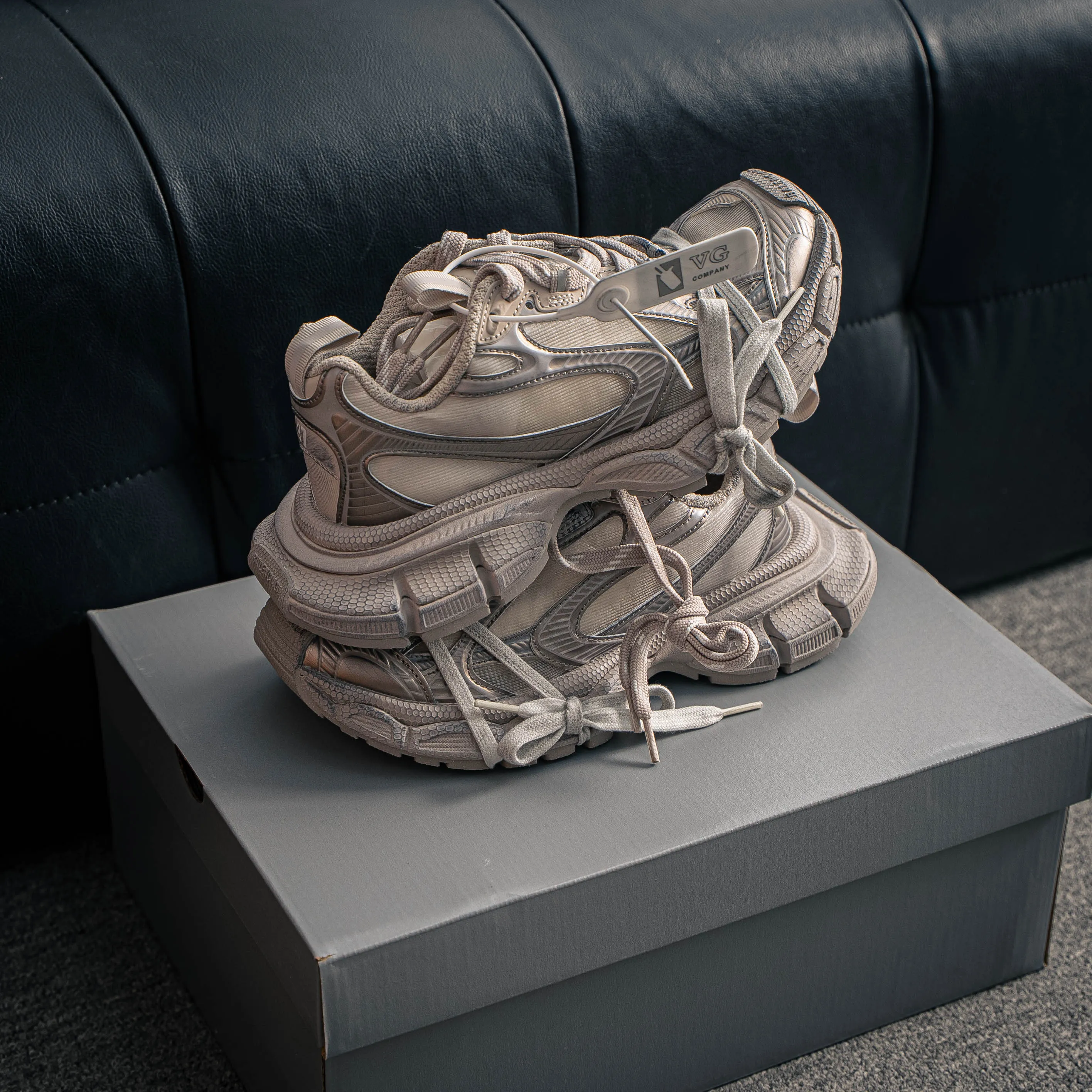 # VG 【 】 Size 35-46 ！【Shoes Drop Shipping 】 ！ Quality ！ ！ GQ/128