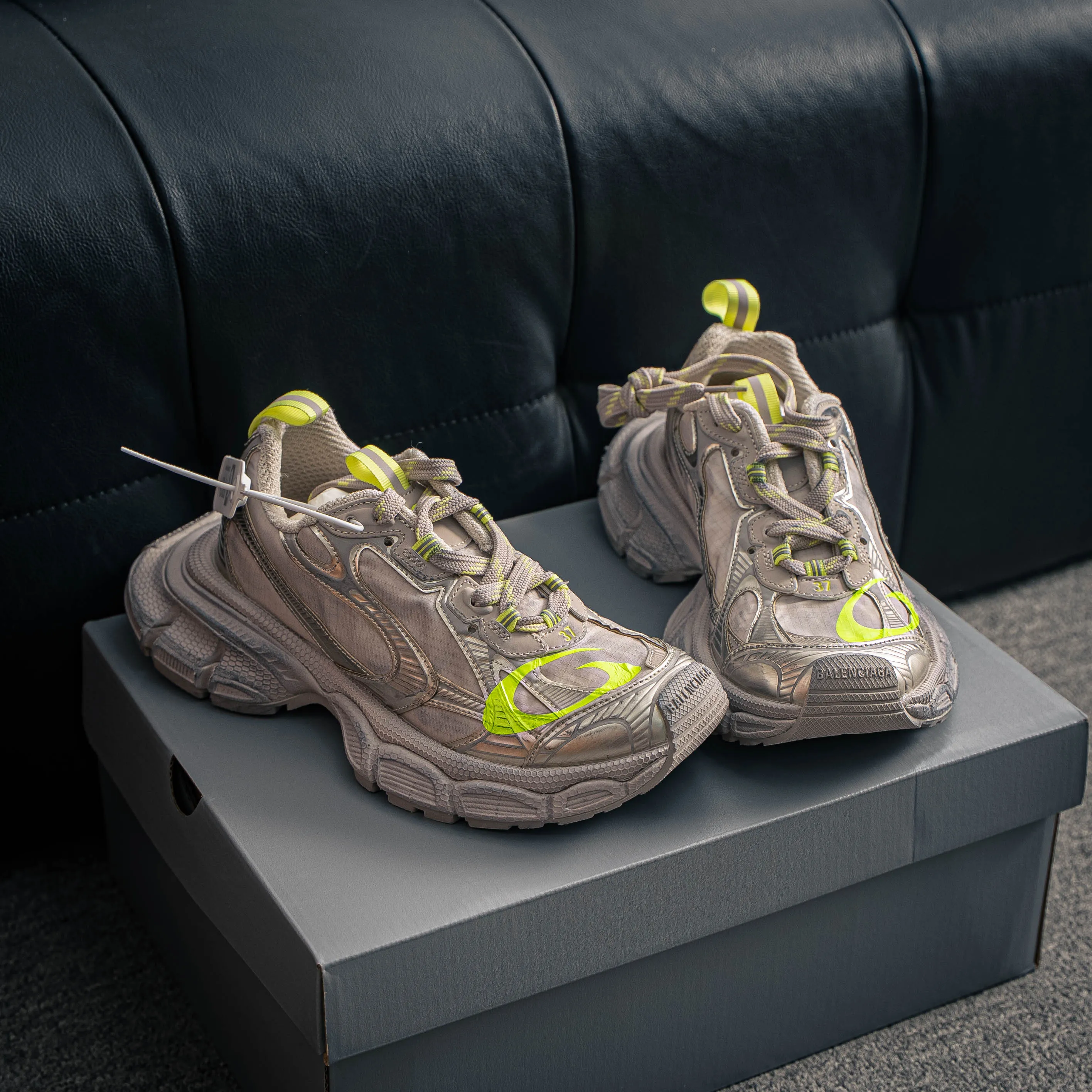 # VG 【 】 Size 35-46 ！【Shoes Drop Shipping 】 ！ Quality ！ ！ GQ/128